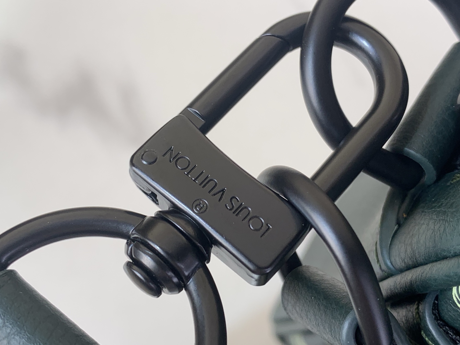 Louis Vuitton Messenger Bag Cow Leather M-s