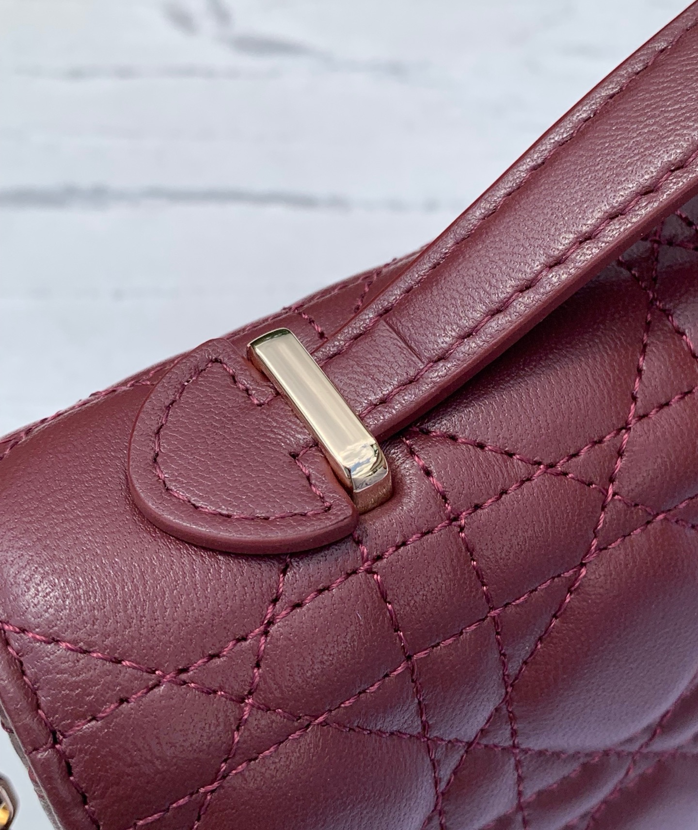 Dior Female Basic Bag Sheepskin M-l