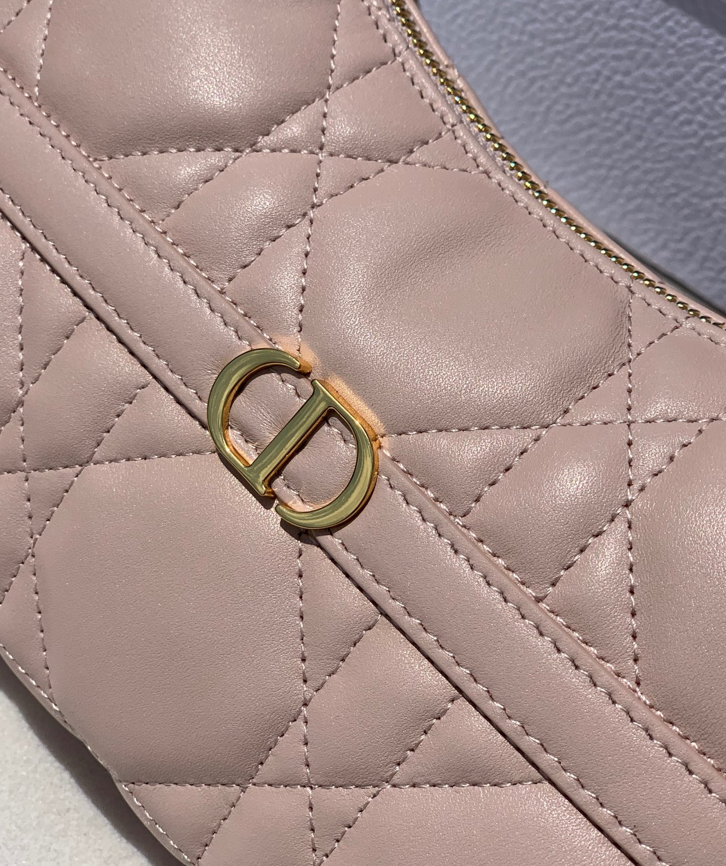 Dior Basic Bag Sheepskin Gold M-s
