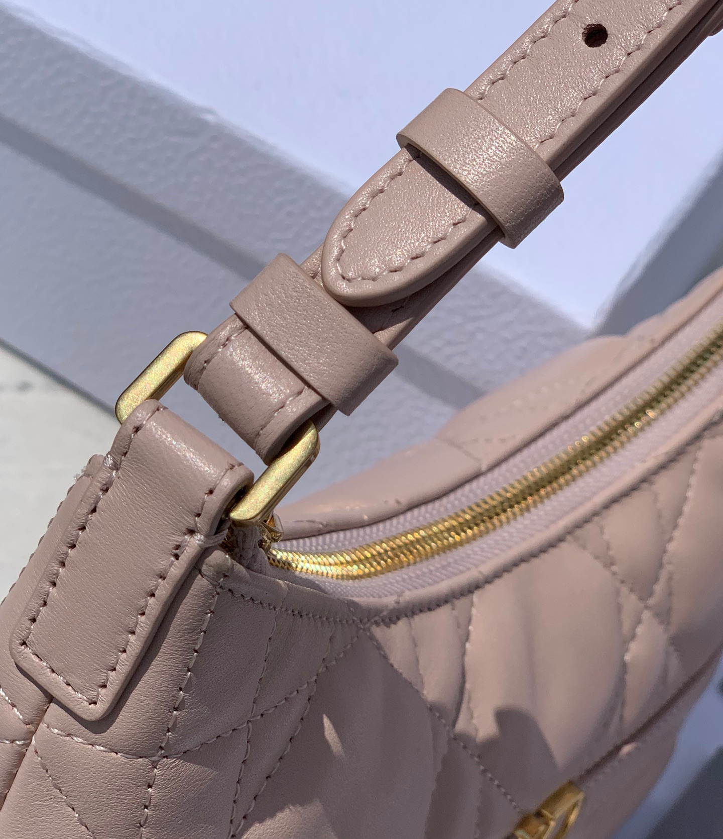 Dior Basic Bag Sheepskin Gold M-s