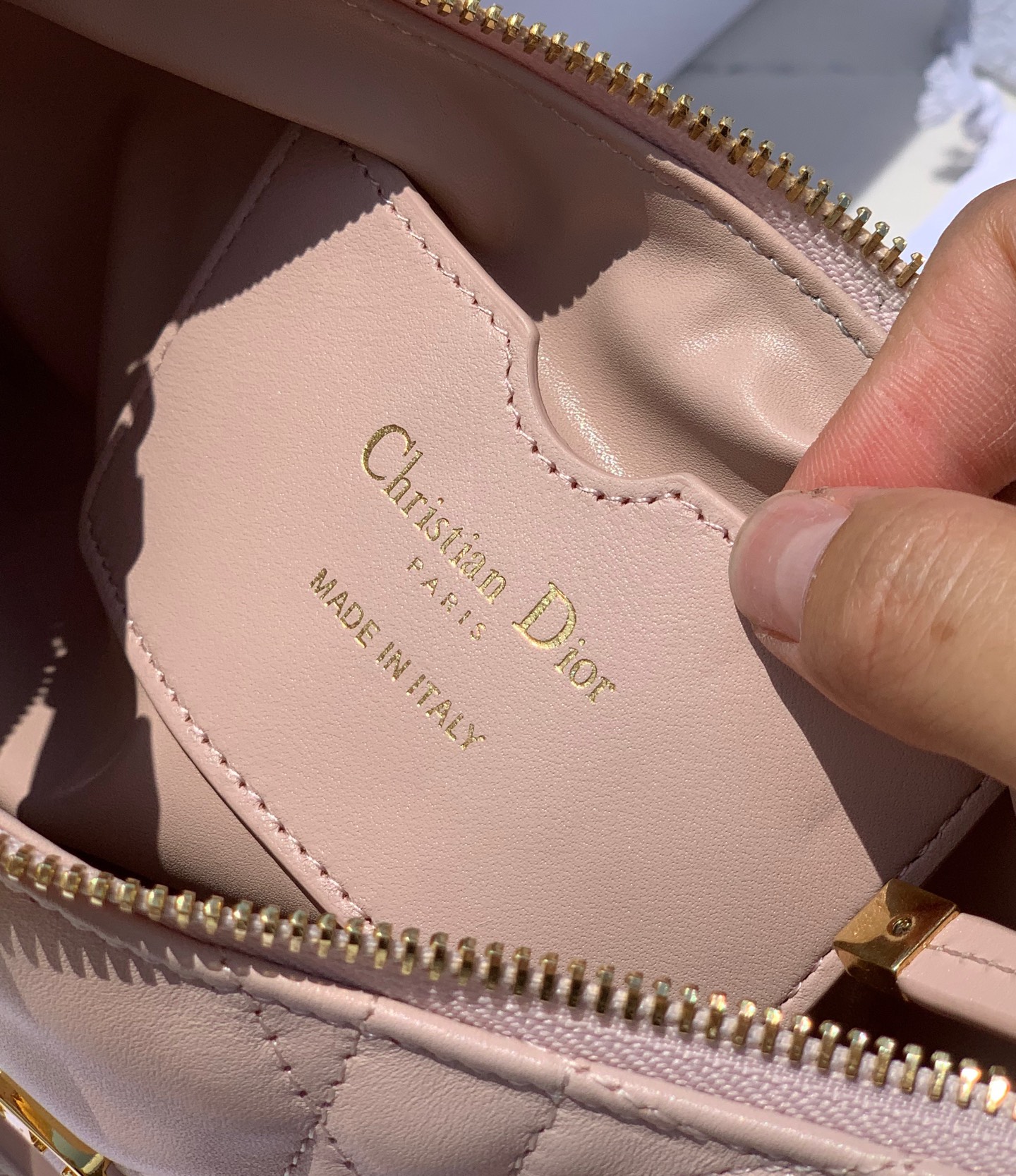 Dior Basic Bag Sheepskin Gold M-s