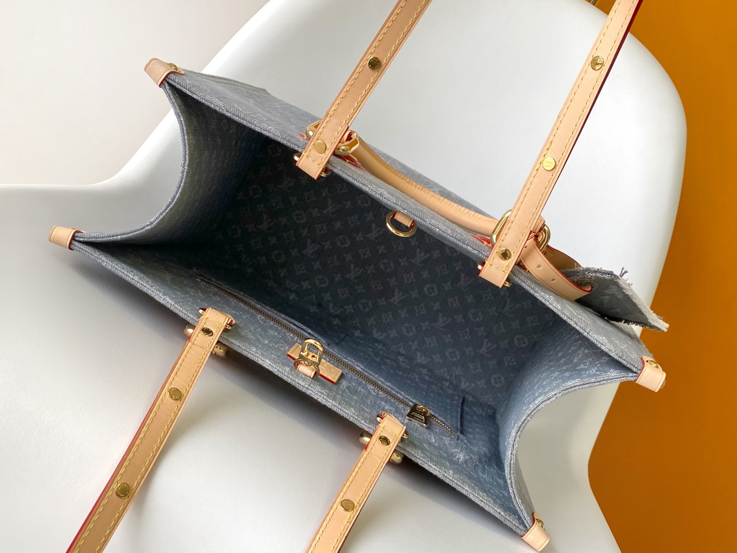 Louis Vuitton Basic Bag Blue M