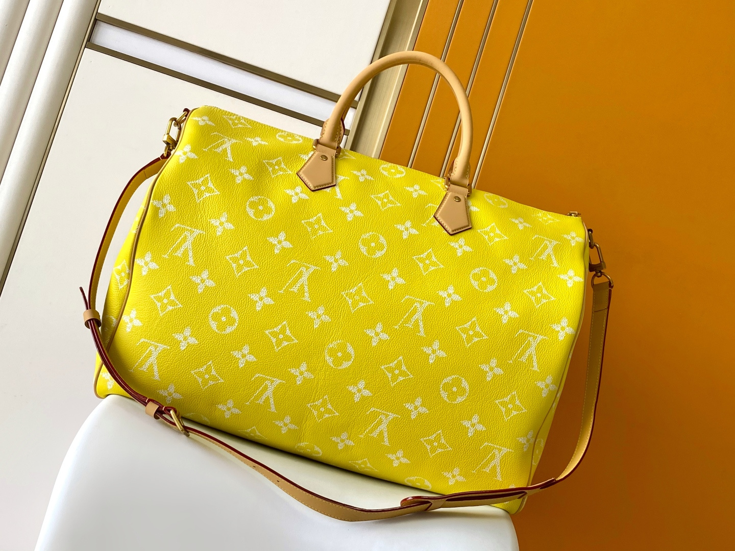 Louis Vuitton Basic Bag Cow Leather Red M-l-s