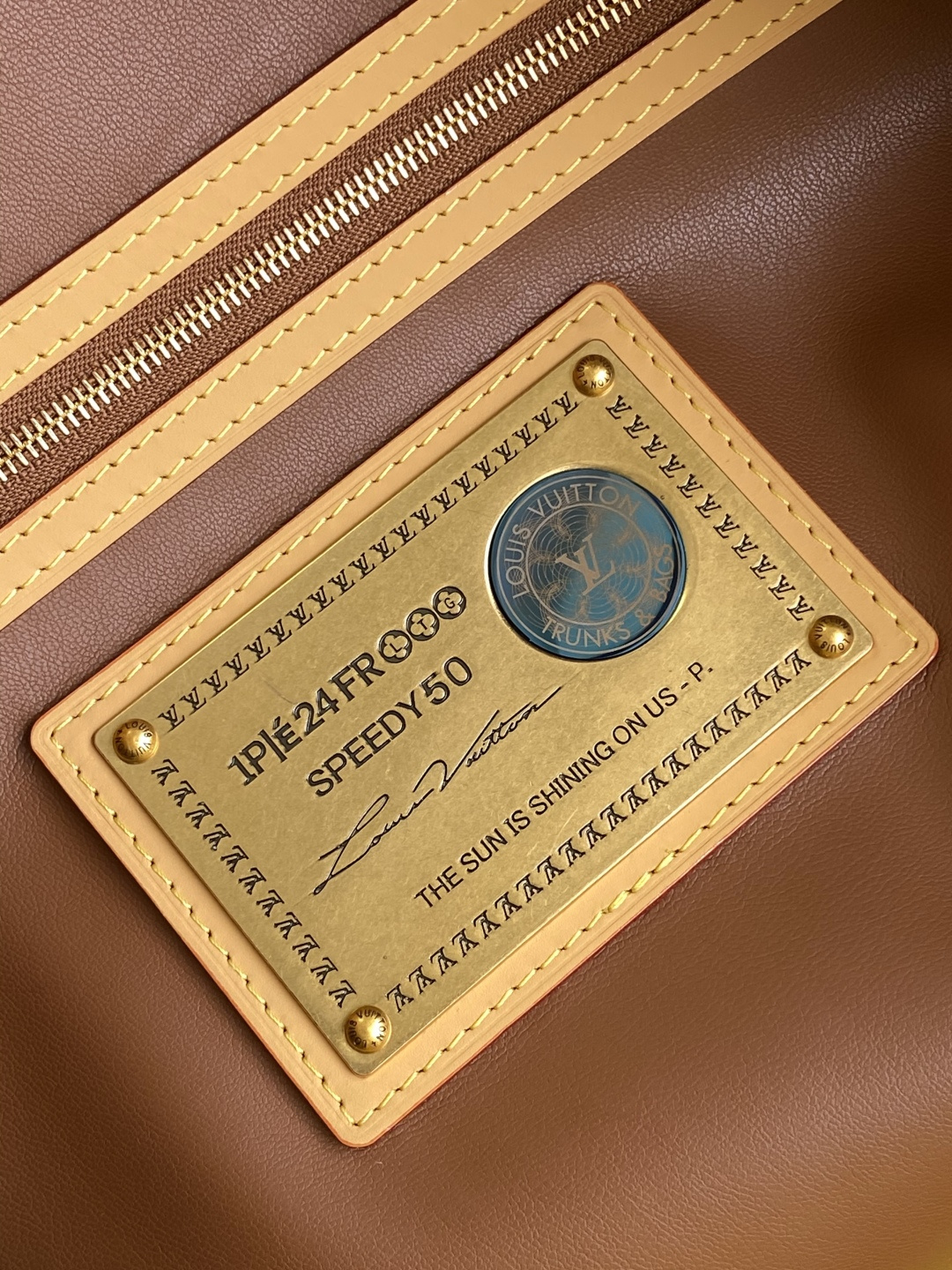 Louis Vuitton Basic Bag Cow Leather Red M-l-s