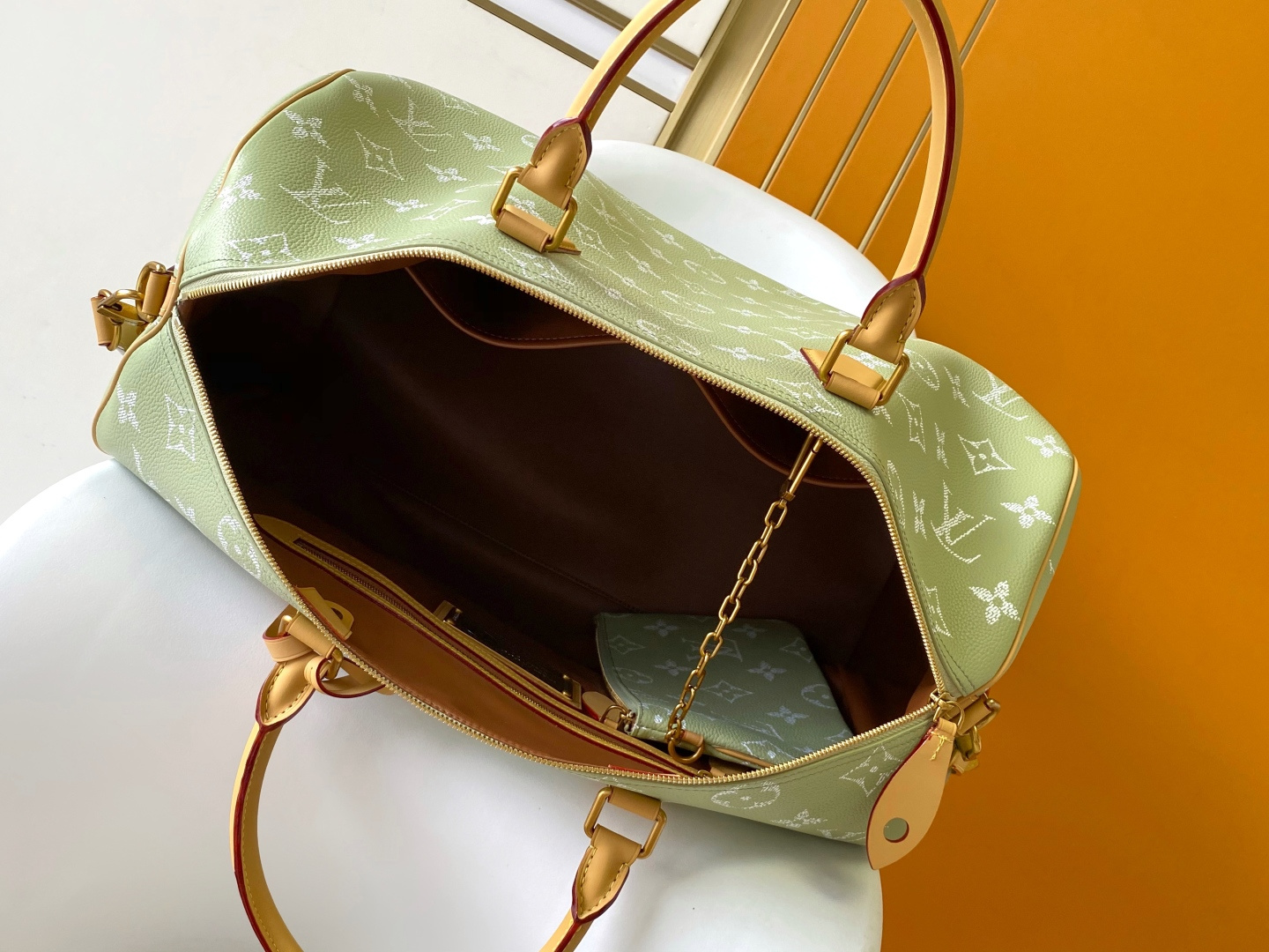 Louis Vuitton Basic Bag Cow Leather Red M-l-s