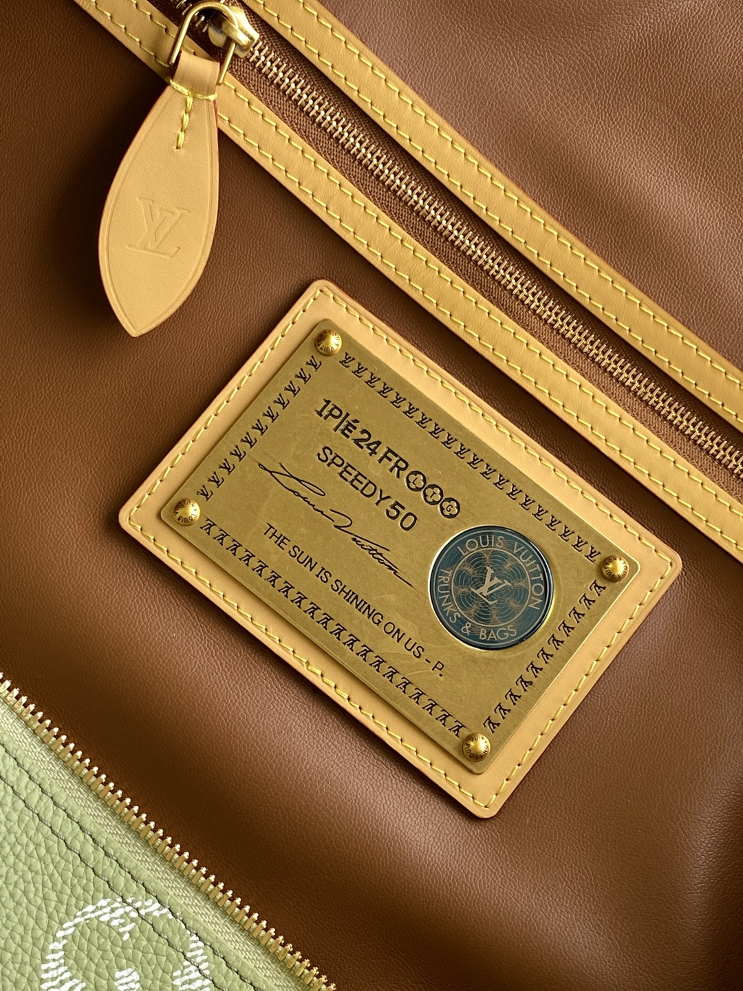 Louis Vuitton Basic Bag Cow Leather Red M-l-s