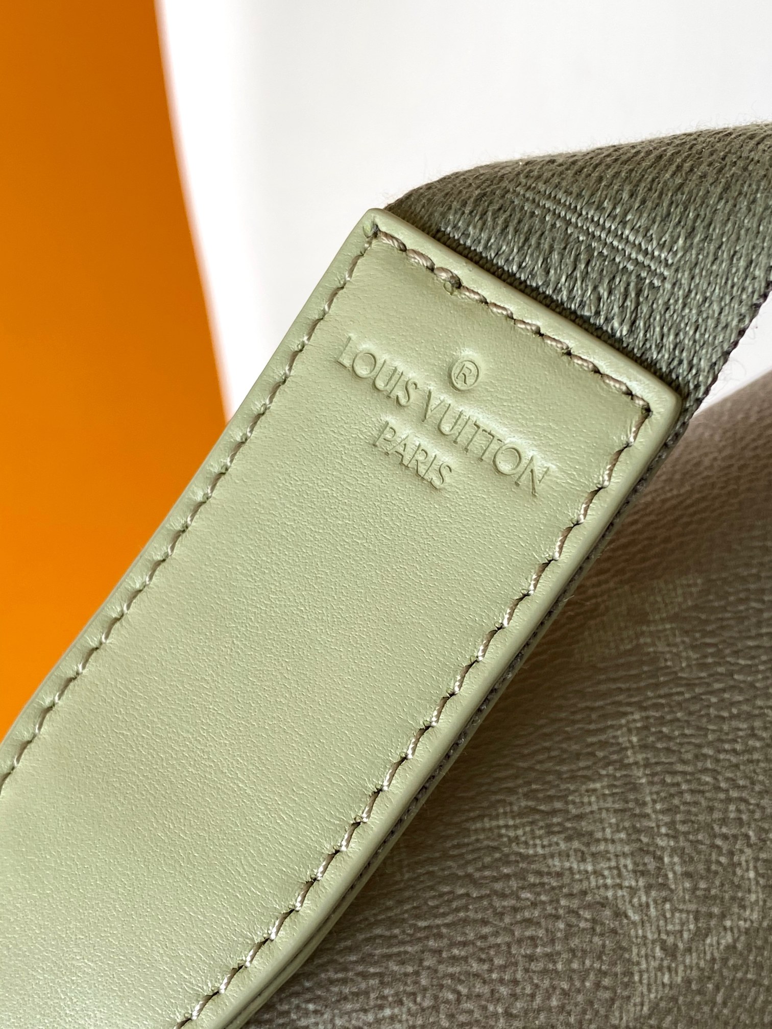 Louis Vuitton Messenger Bag Canvas M-s