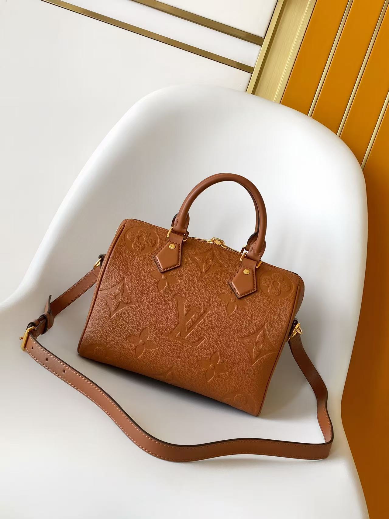 Louis Vuitton Basic Bag Black M-l-s