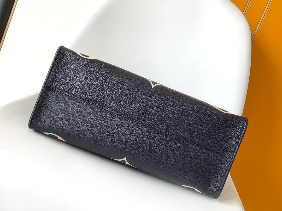 Louis Vuitton Basic Bag Cow Leather Blue M-13cm-s