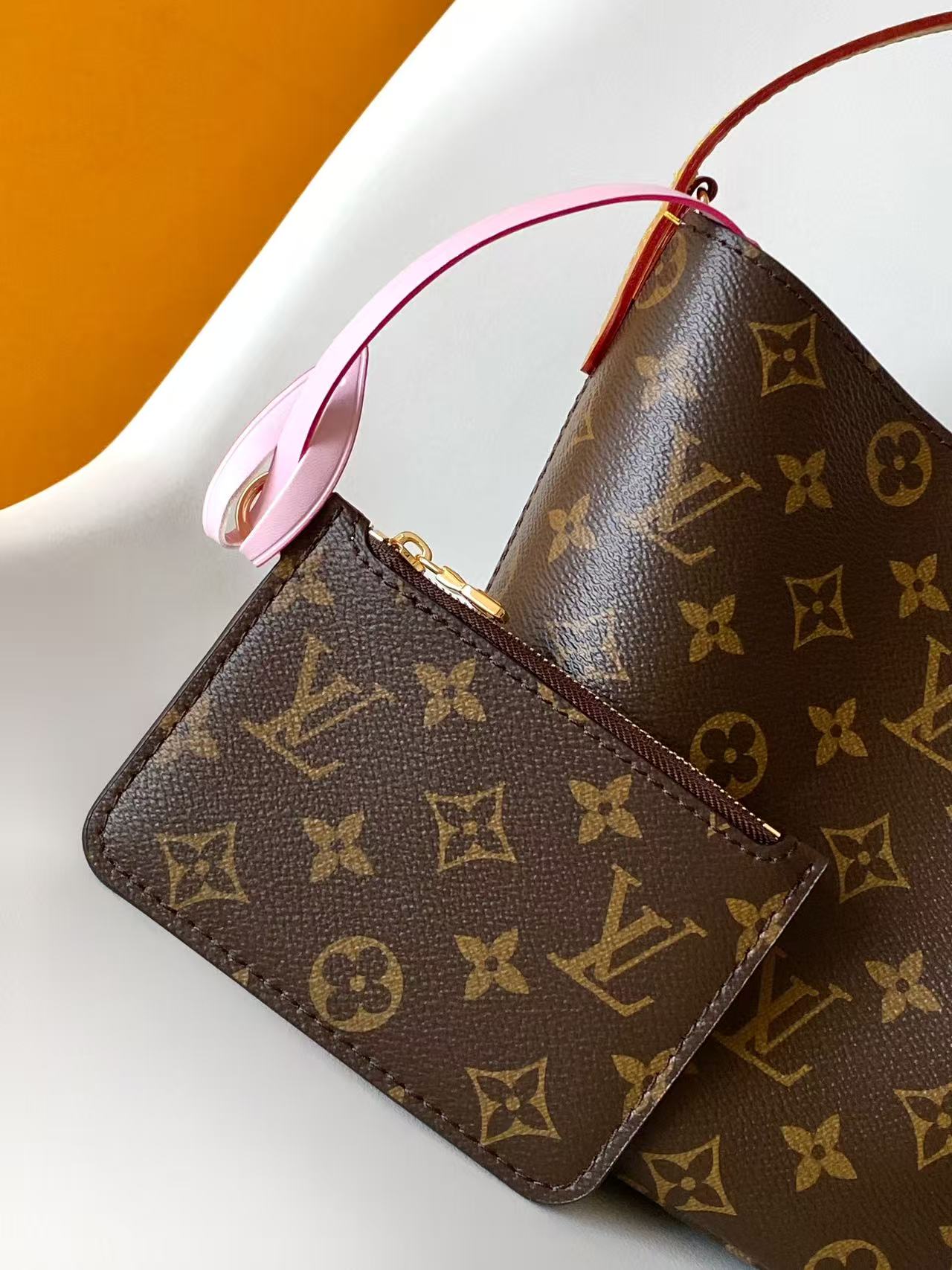Louis Vuitton Basic Bag Canvas Foldable M-l