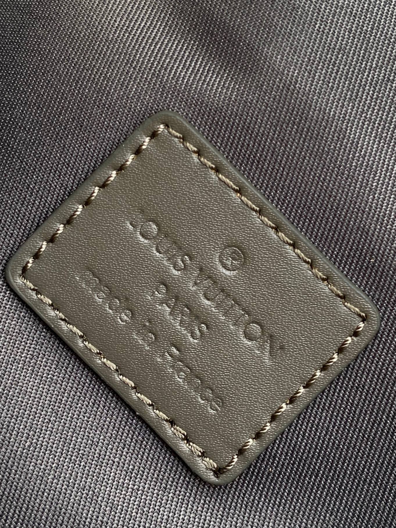 Basic Bag Cow Leather M-l