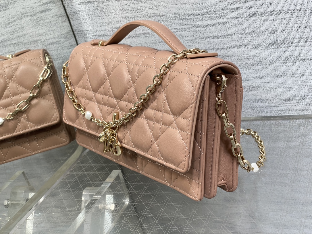 Clutch Bag Sheepskin M-s