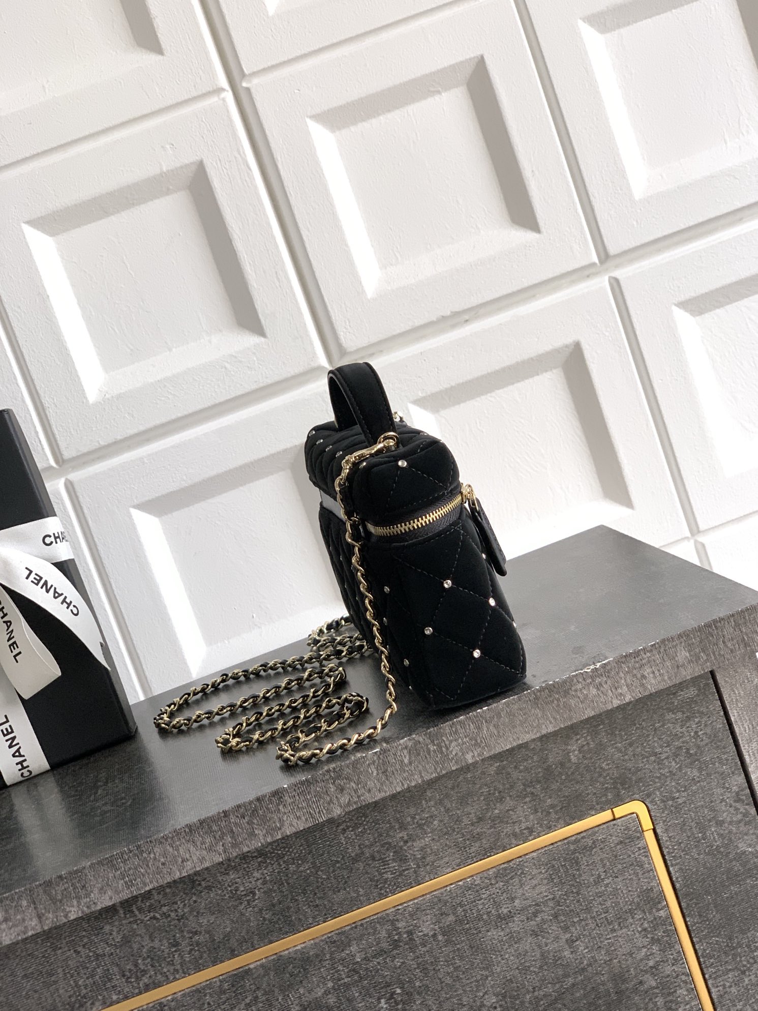 Chanel Basic Bag Cow Leather M-l-s