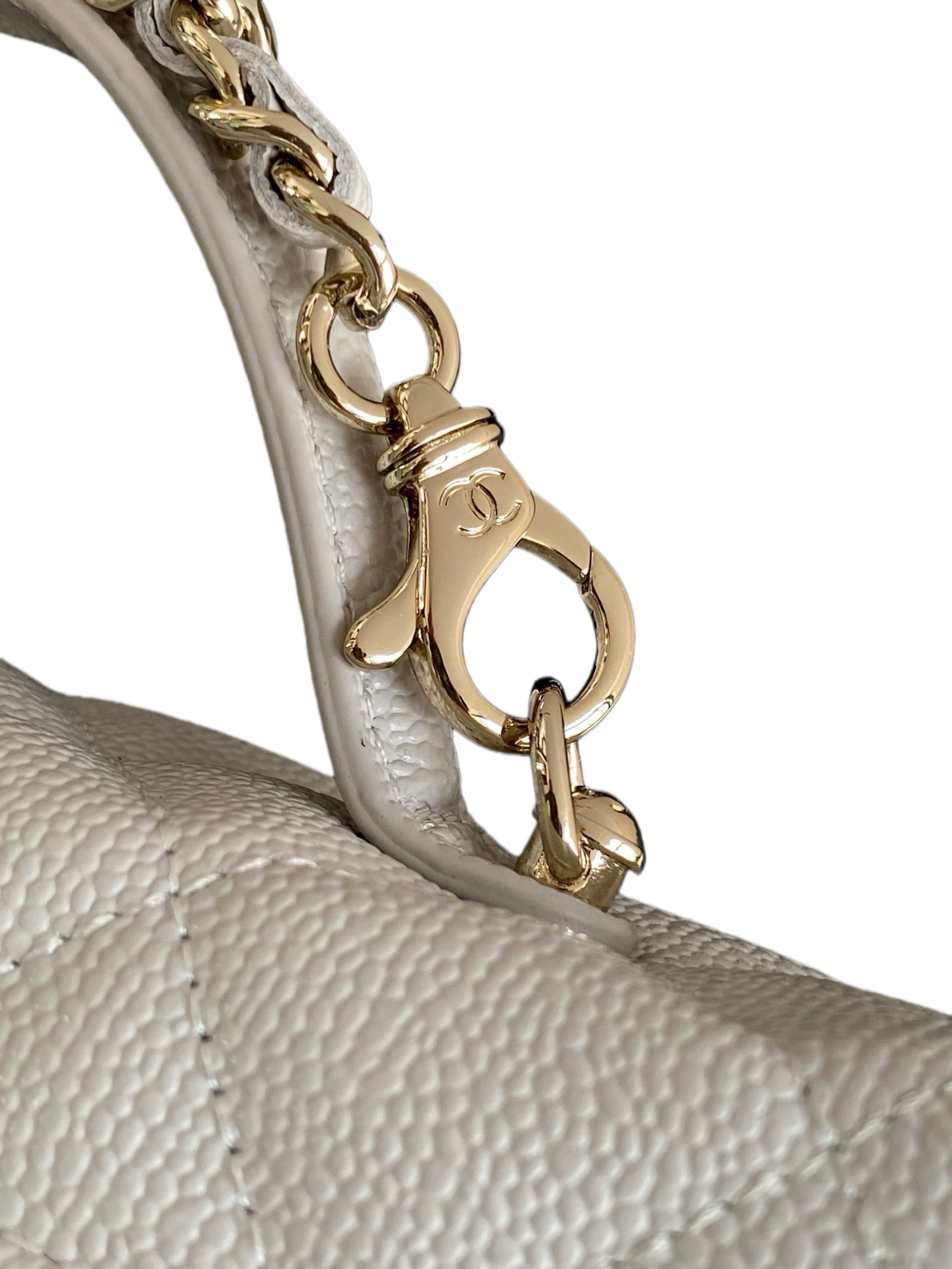 Chanel Basic Bag Black M-l