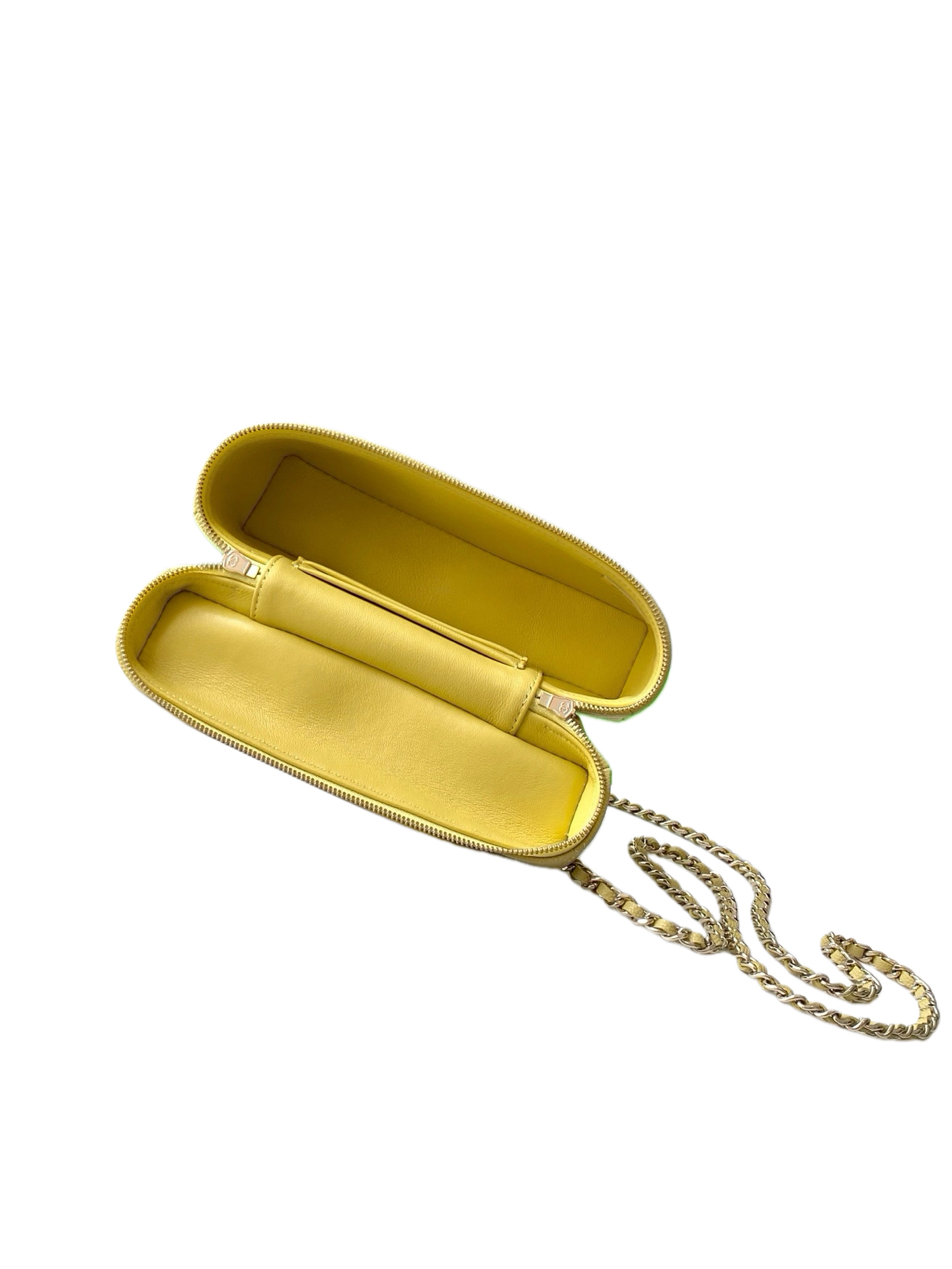 Chanel Basic Bag Black M-l