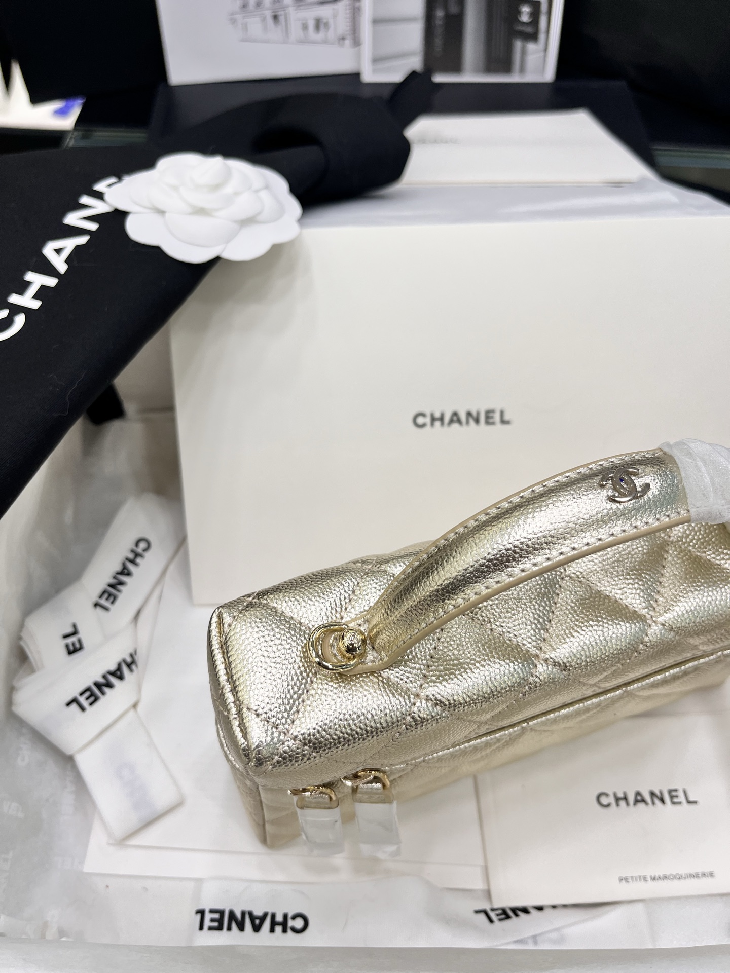 Chanel Basic Bag L