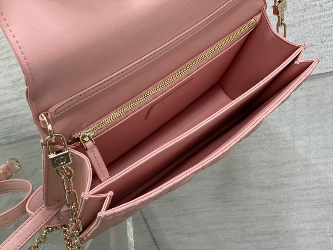 Clutch Bag Sheepskin Pink S-14cm