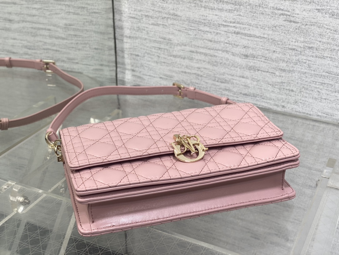 Clutch Bag Sheepskin S-14cm