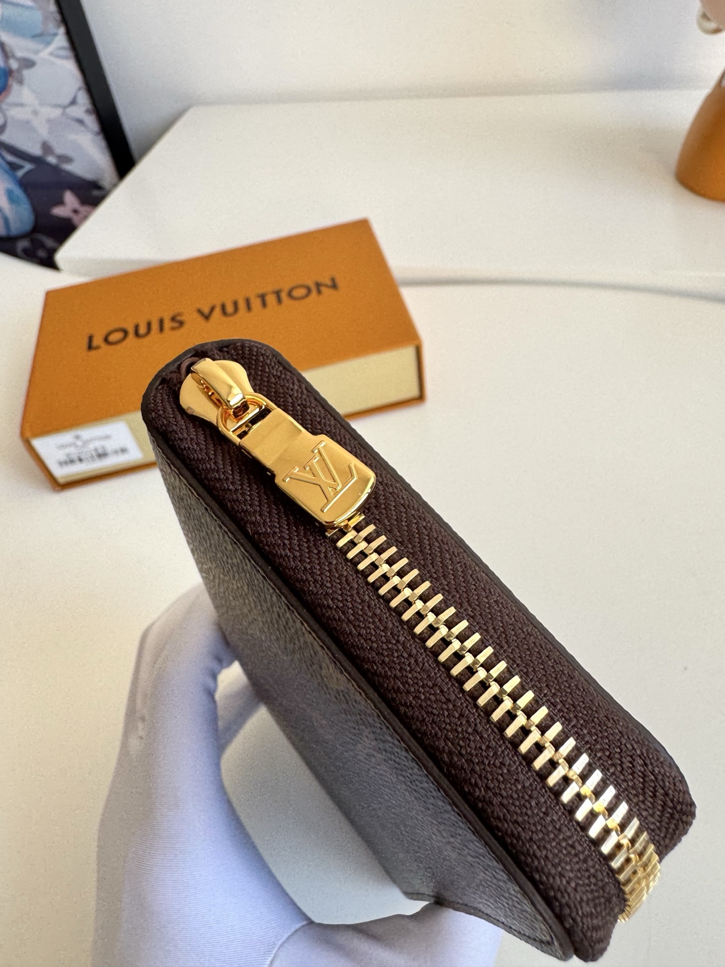 Louis Vuitton Basic Bag Canvas M-l-s