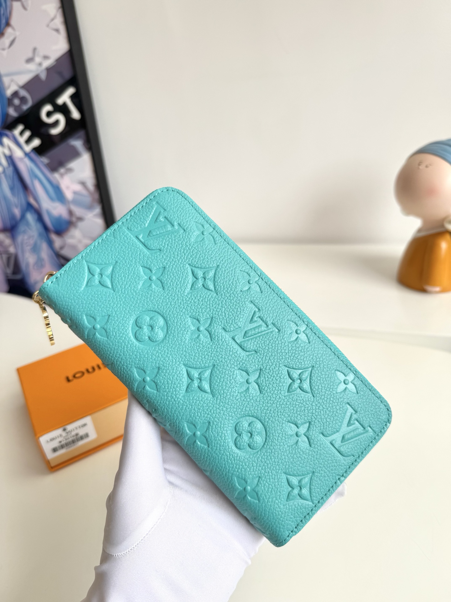 Louis Vuitton Clutch Bag Blue M