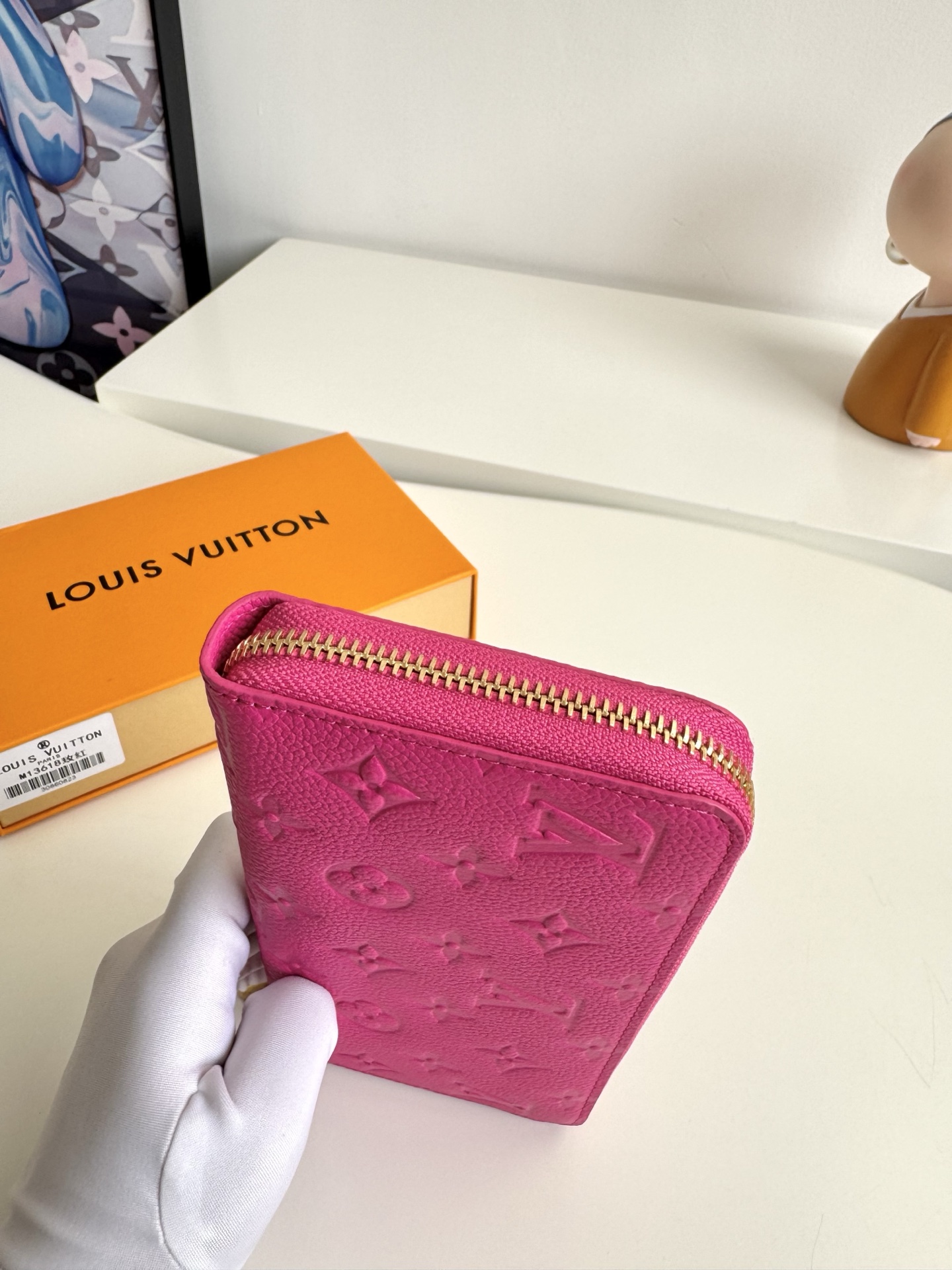 Louis Vuitton Clutch Bag M