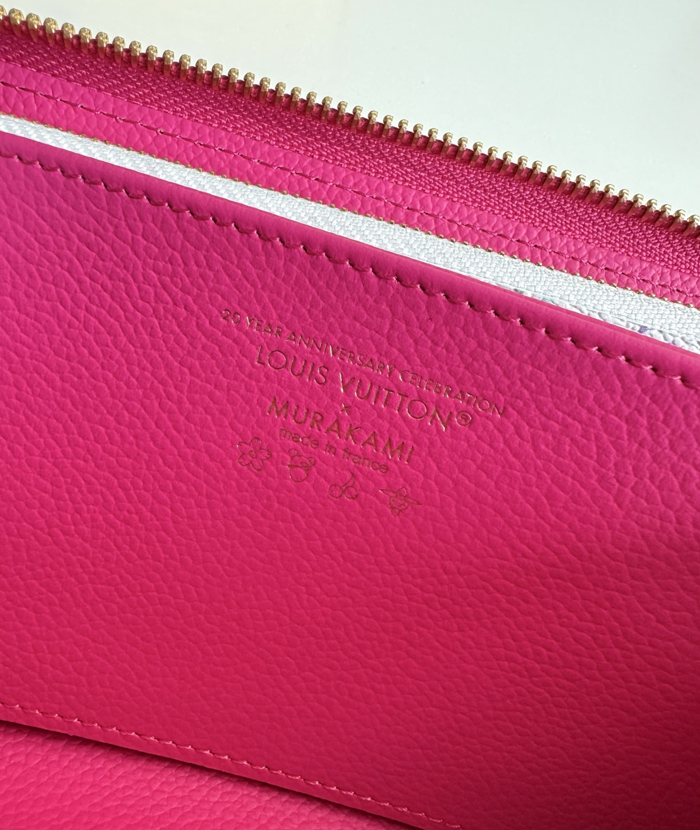 Louis Vuitton Clutch Bag M