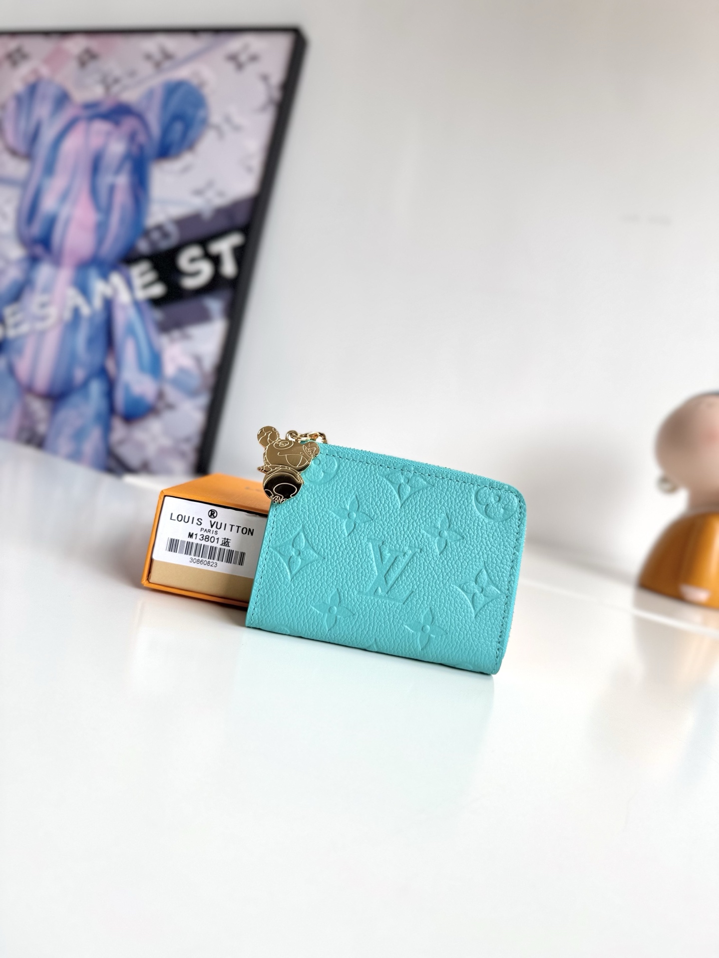 Louis Vuitton Basic Bag Cow Leather Blue M-l