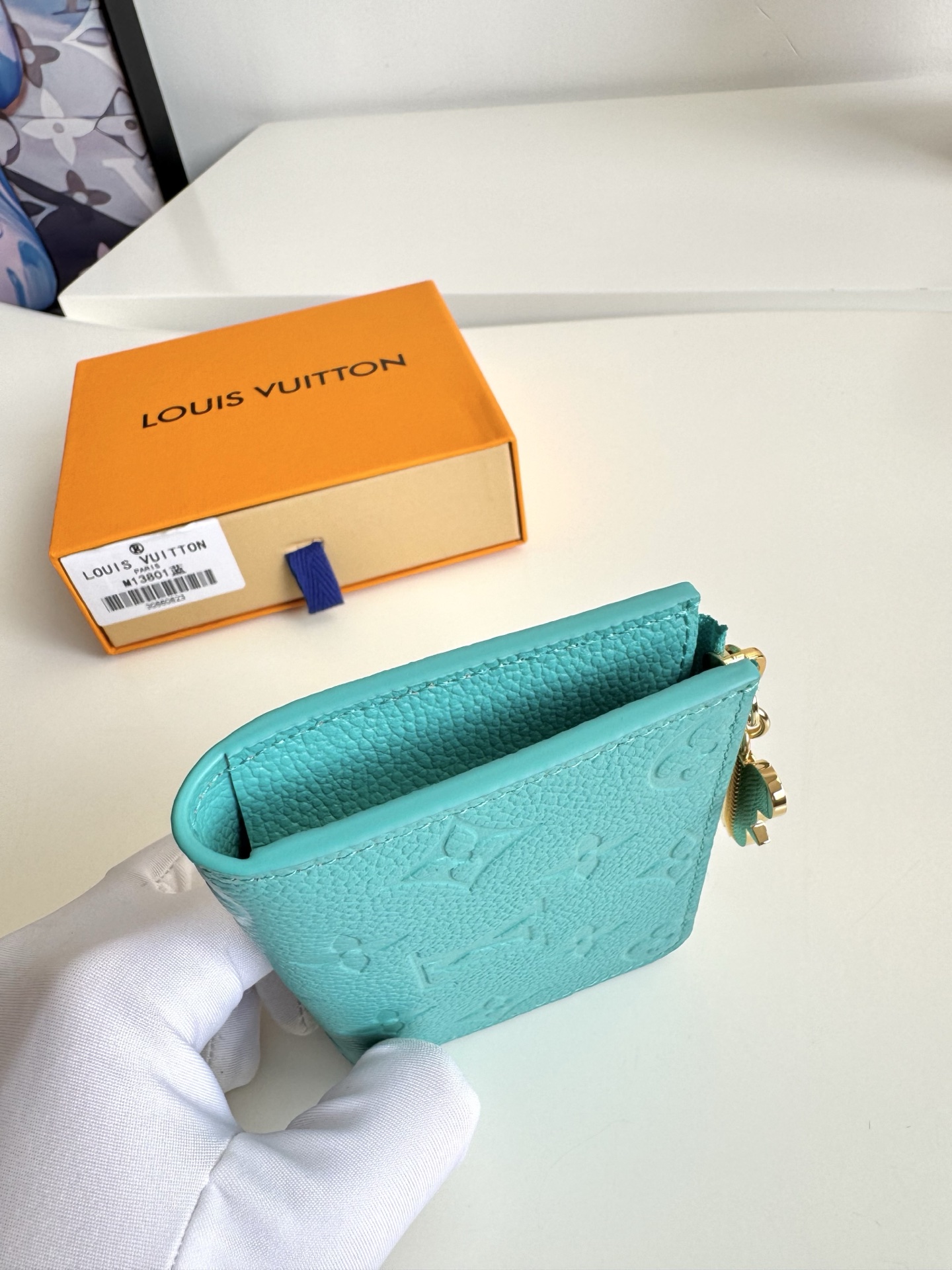 Louis Vuitton Basic Bag Cow Leather Blue M-l