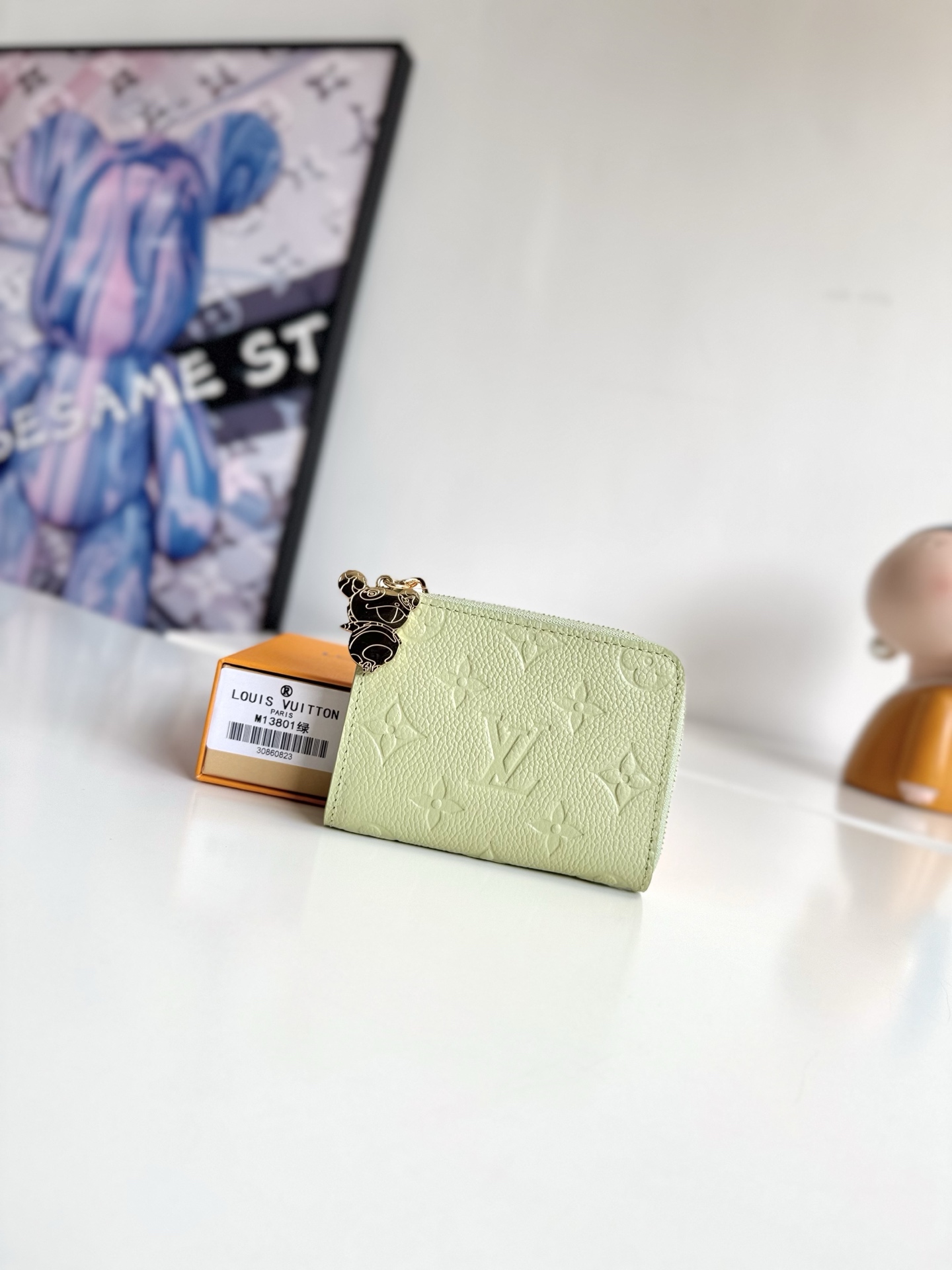 Louis Vuitton Basic Bag Cow Leather Green M-l