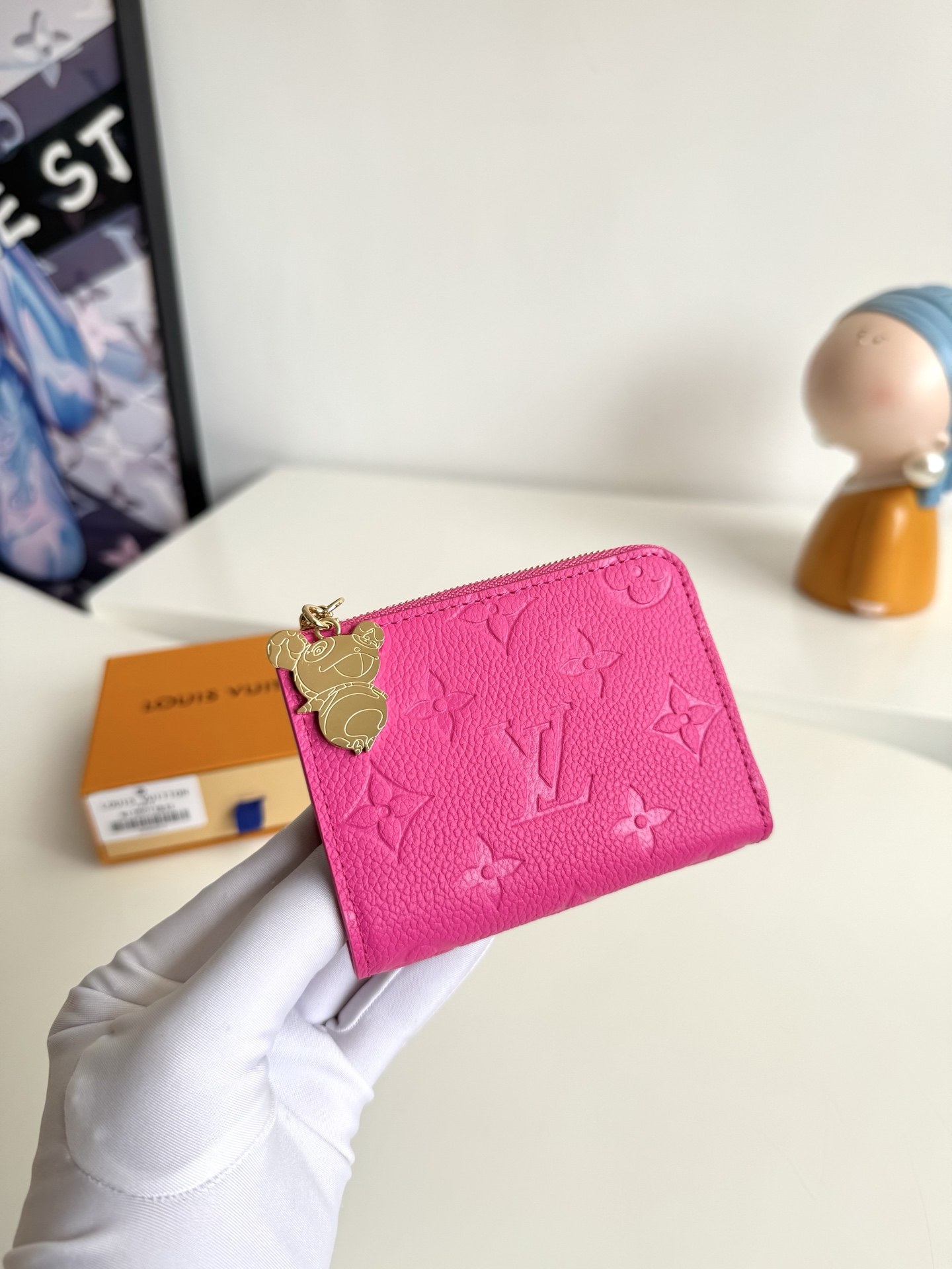 Louis Vuitton Basic Bag Cow Leather M-l