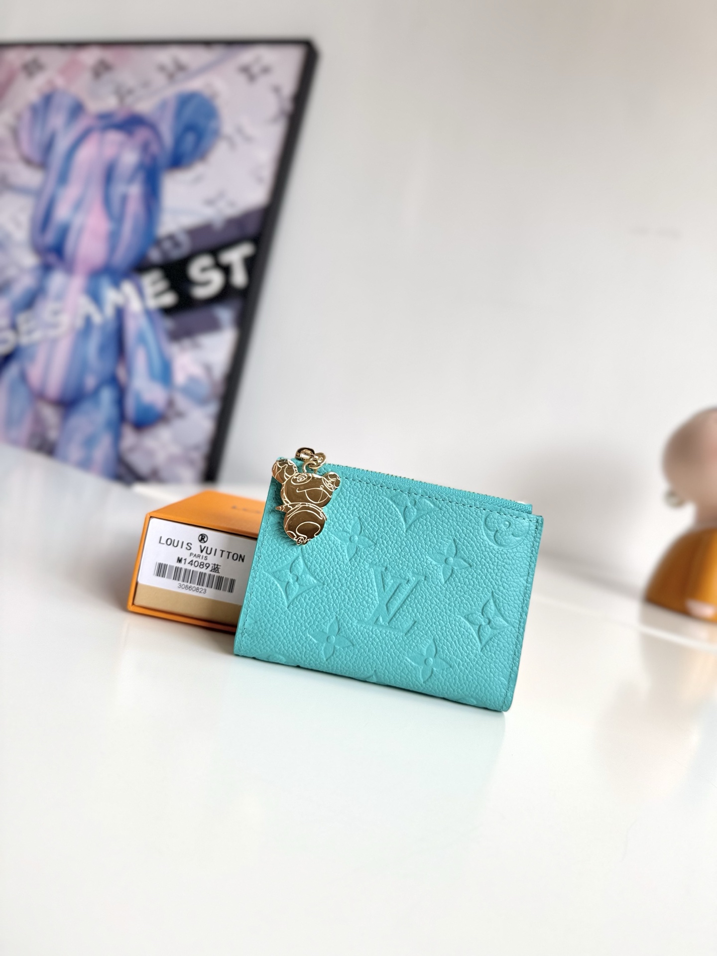 Louis Vuitton Basic Bag Gold M-l-s