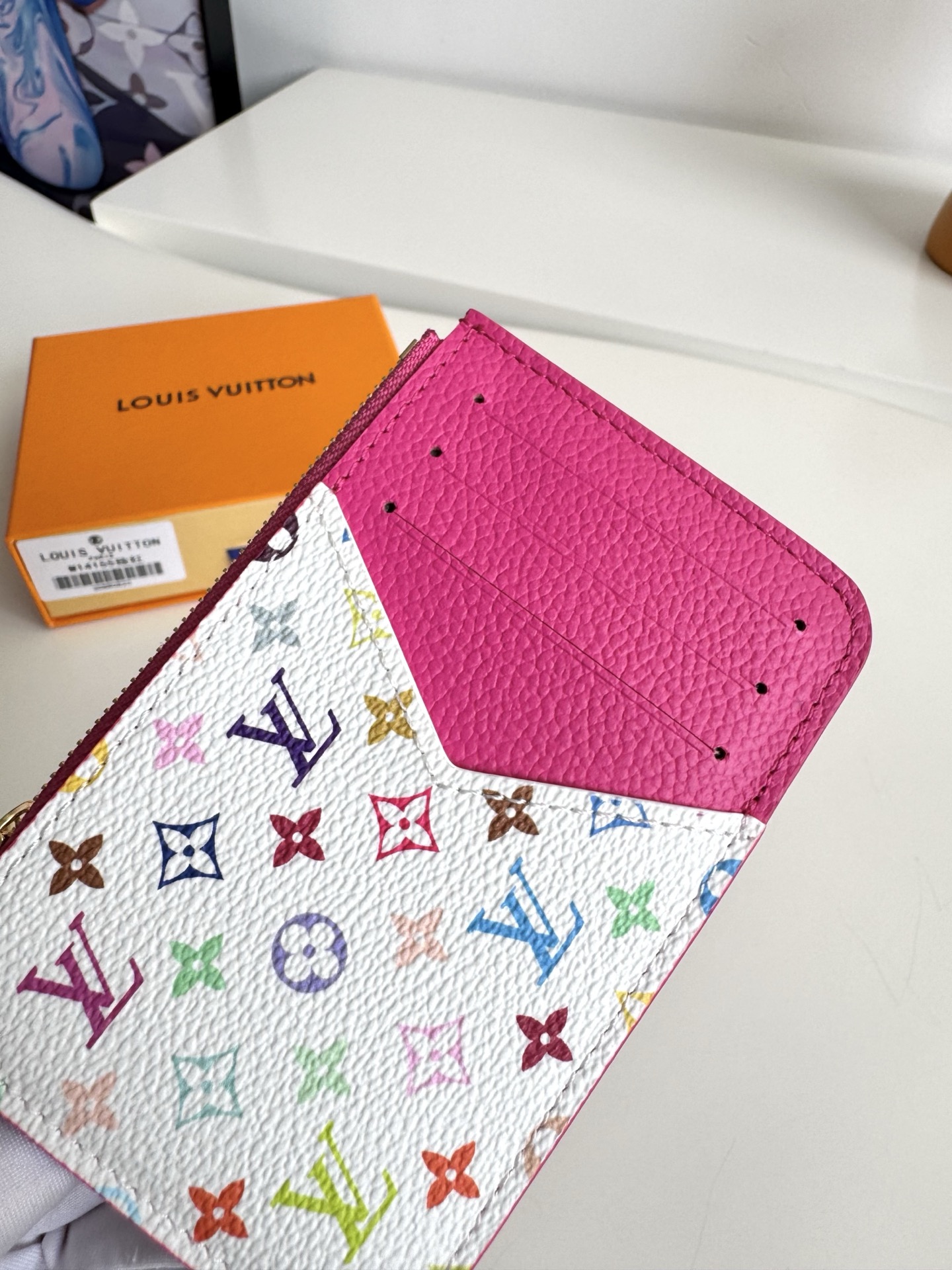 Louis Vuitton Basic Bag Canvas M