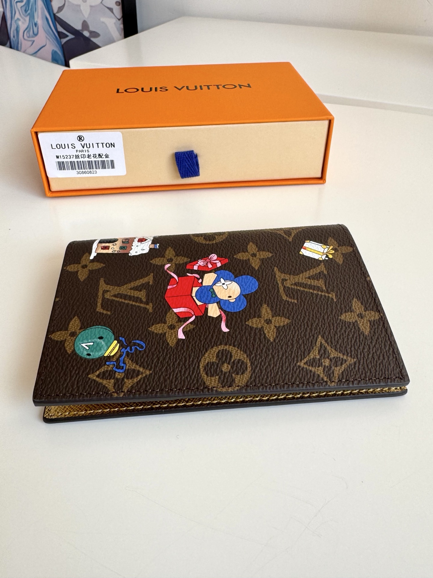 Louis Vuitton Basic Bag M