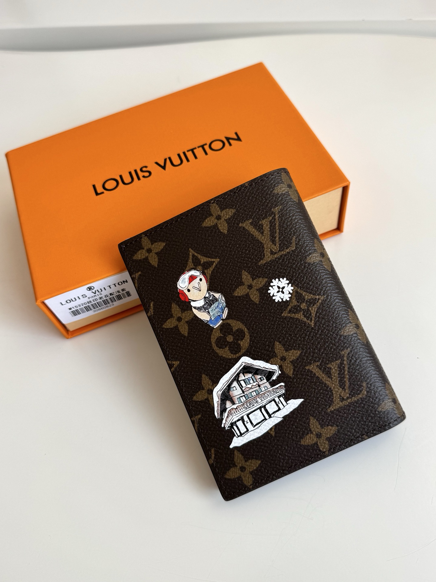 Louis Vuitton Basic Bag Canvas M-l