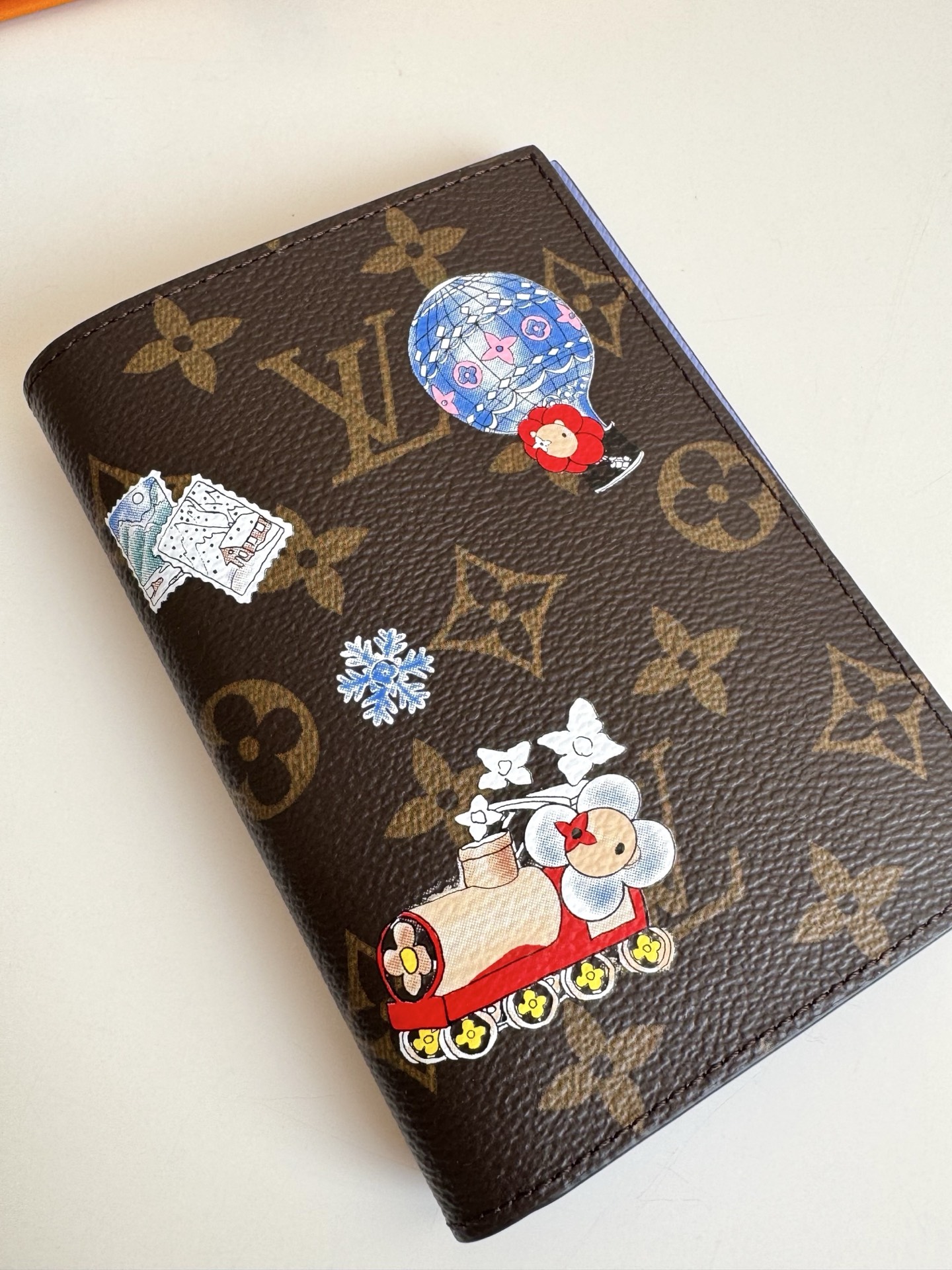 Louis Vuitton Basic Bag Canvas M-l