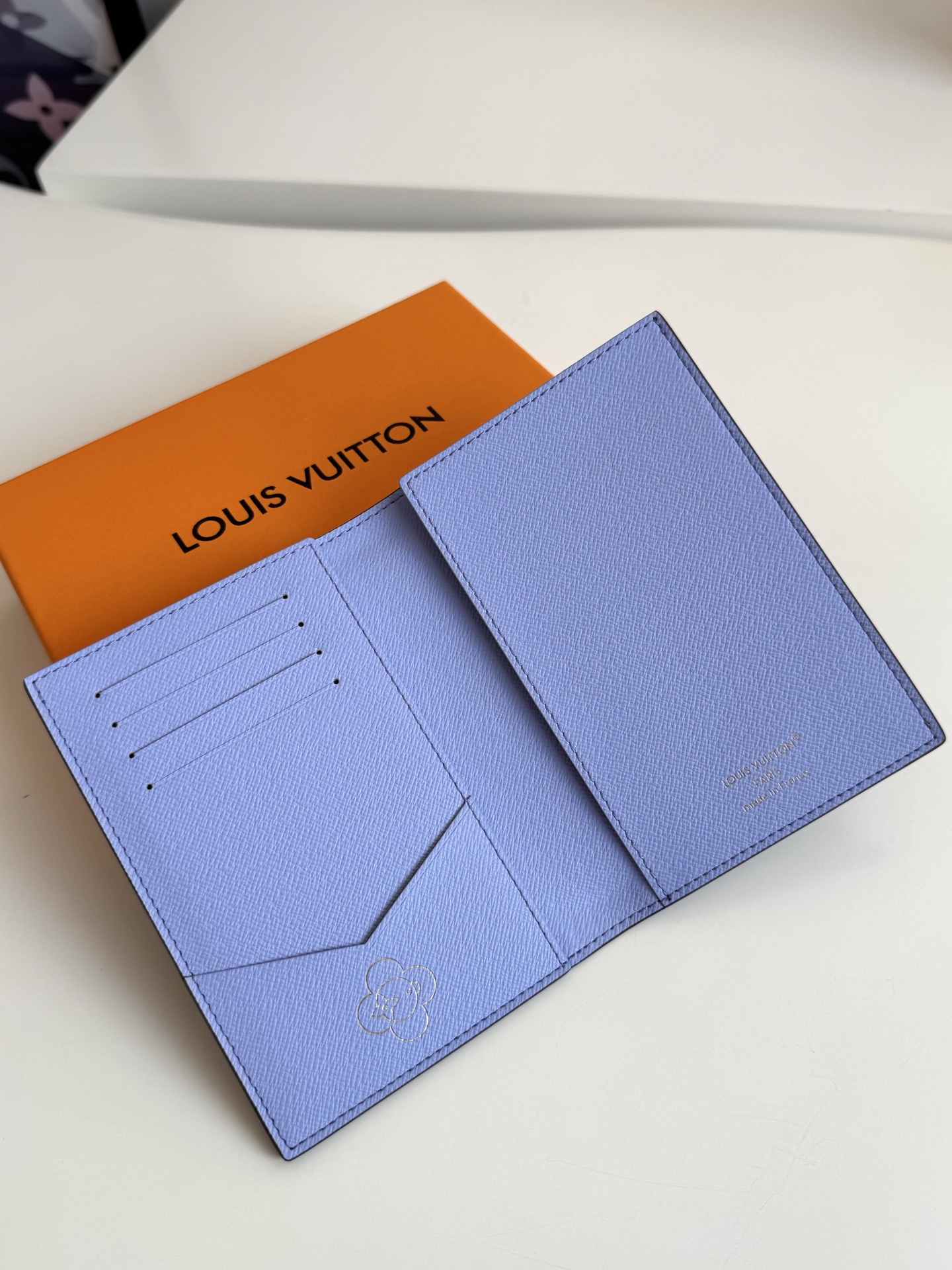 Louis Vuitton Basic Bag Canvas M-l