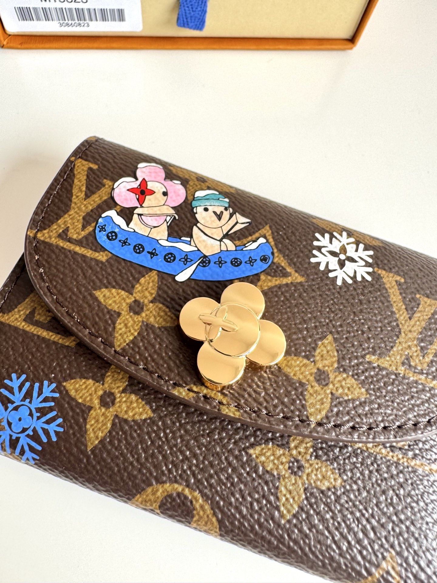 Louis Vuitton Basic Bag Canvas M-l-s