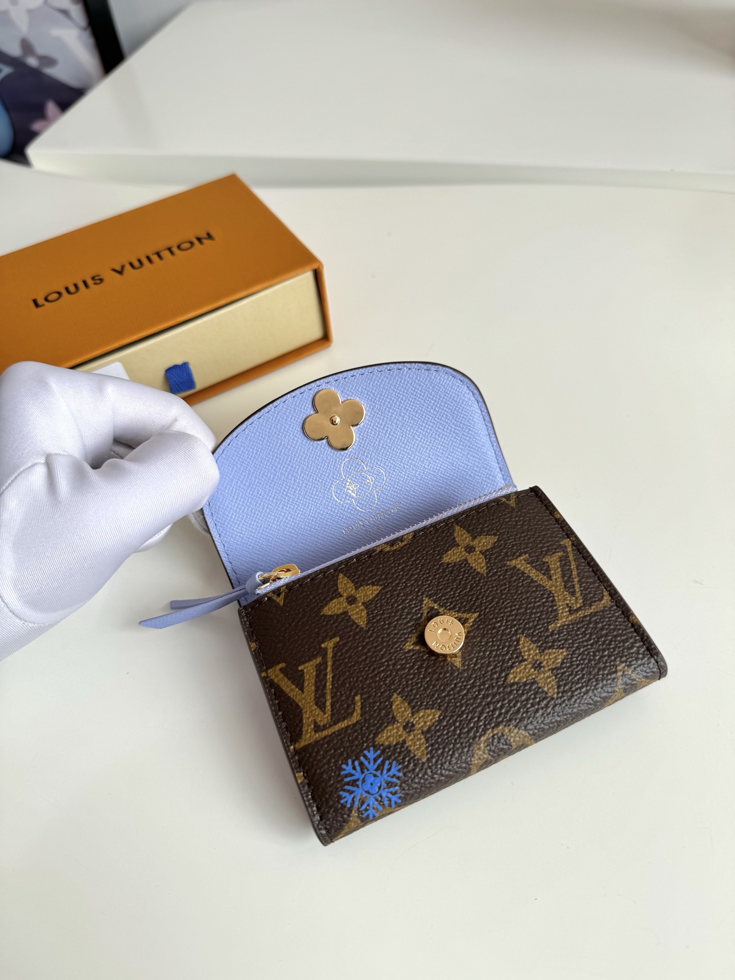 Louis Vuitton Basic Bag Canvas M-l-s