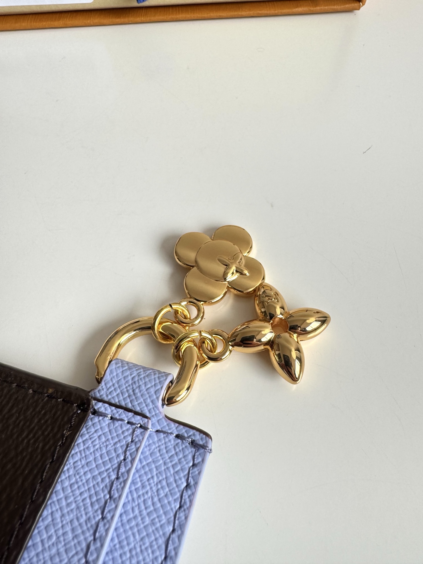 Louis Vuitton Basic Bag Canvas M-l-s