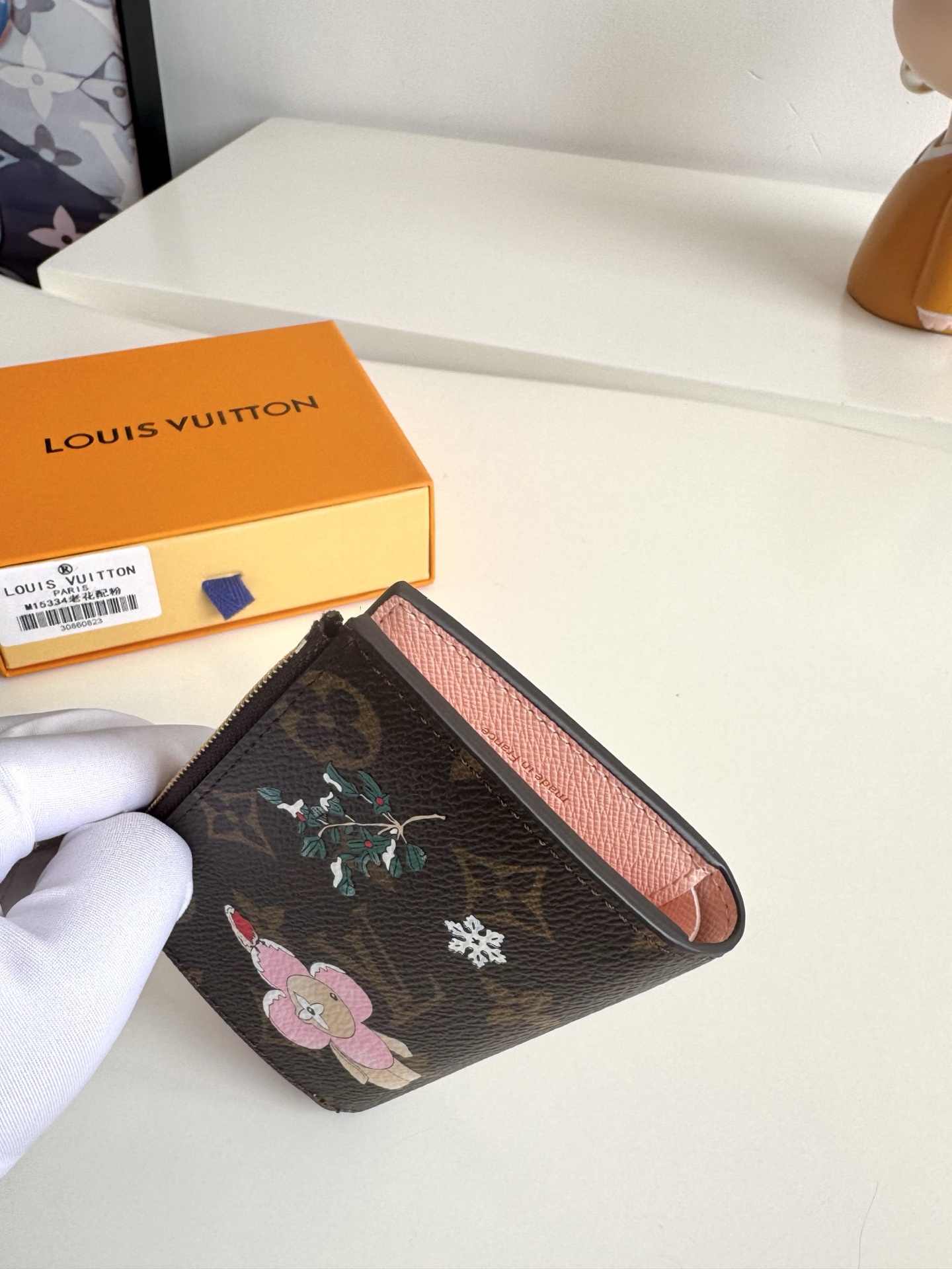 Louis Vuitton Basic Bag Canvas M-l-s