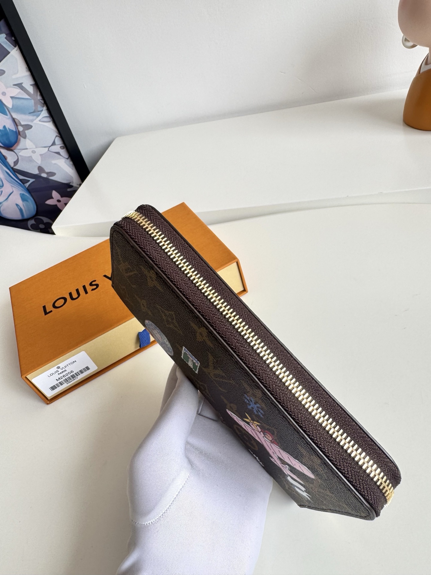 Louis Vuitton Basic Bag M
