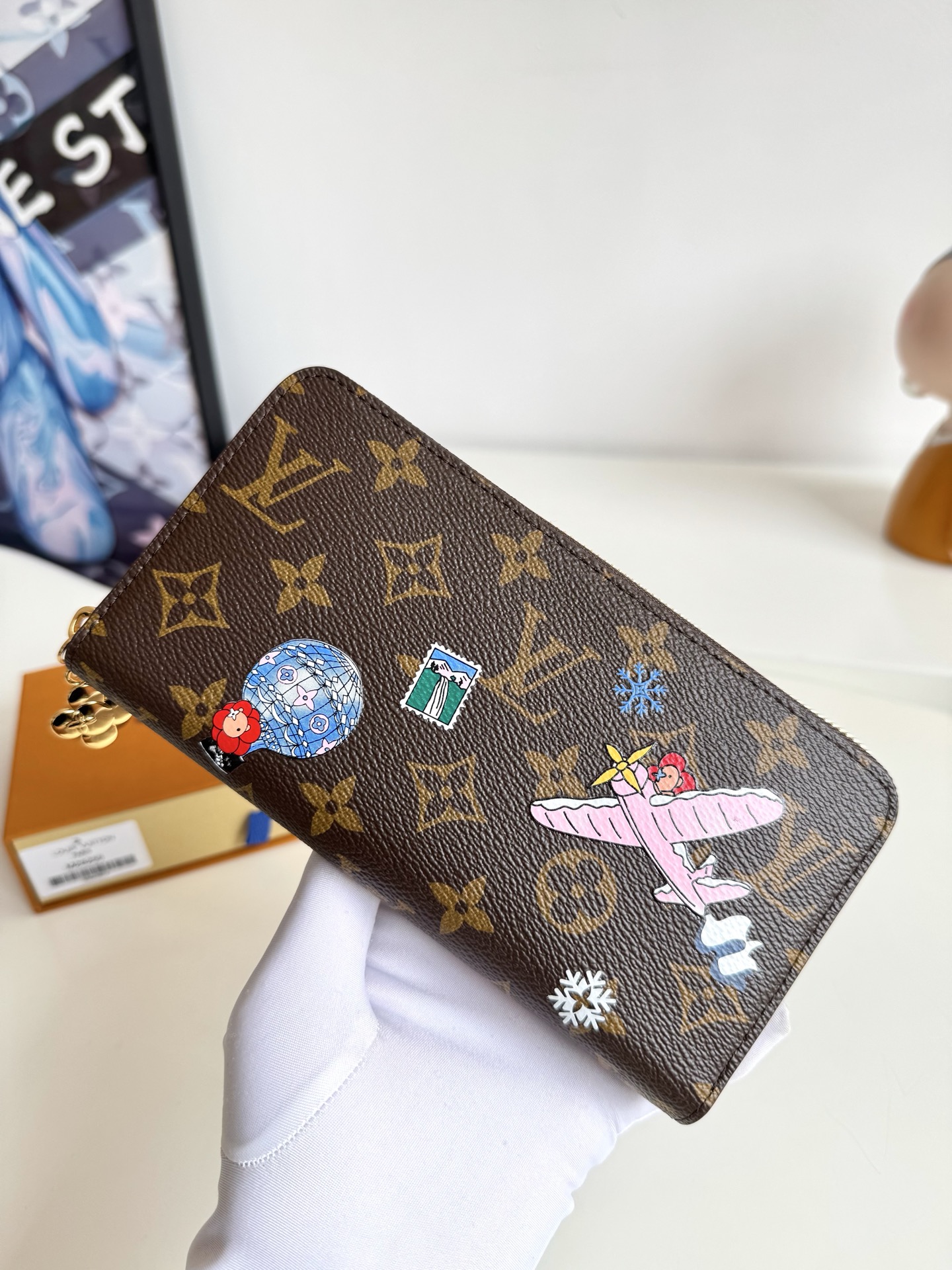 Louis Vuitton Basic Bag M