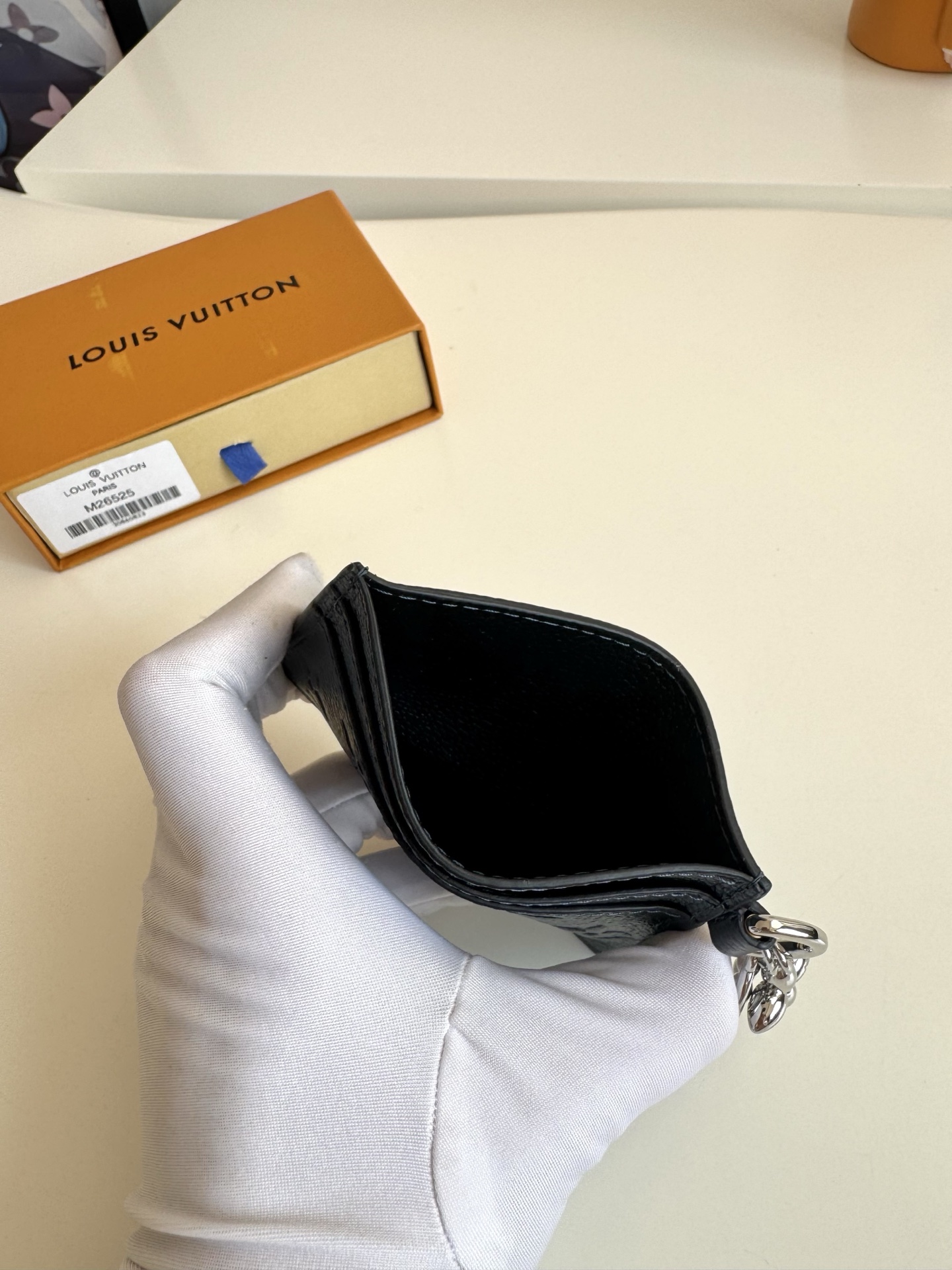 Louis Vuitton Basic Bag Cow Leather M-l