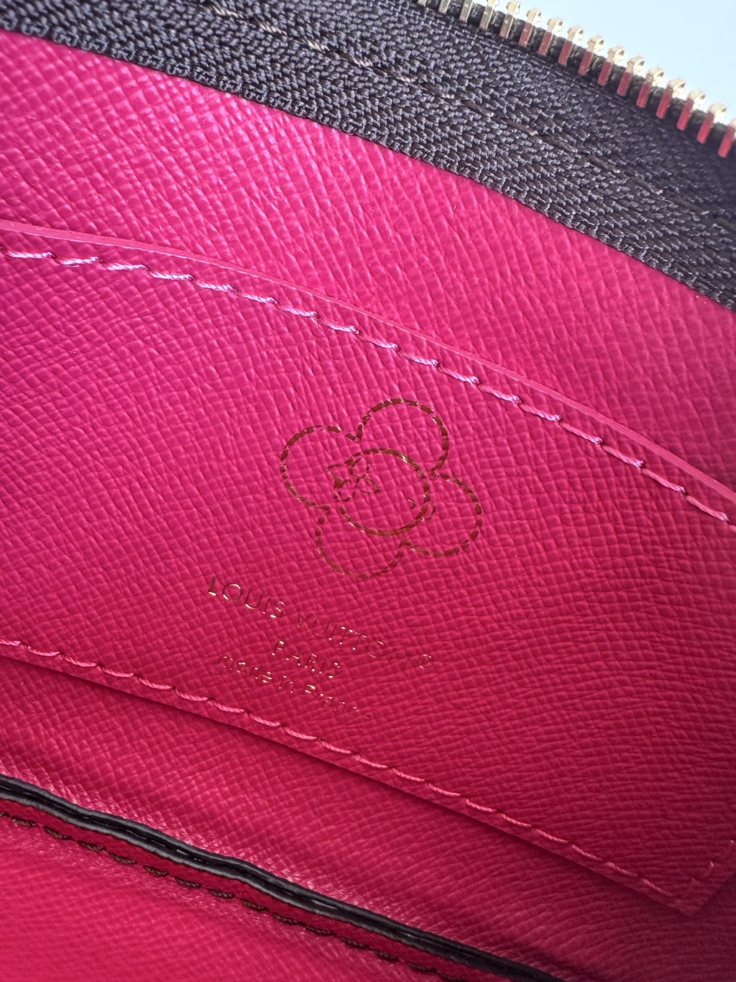 Louis Vuitton Basic Bag Canvas M-l-s