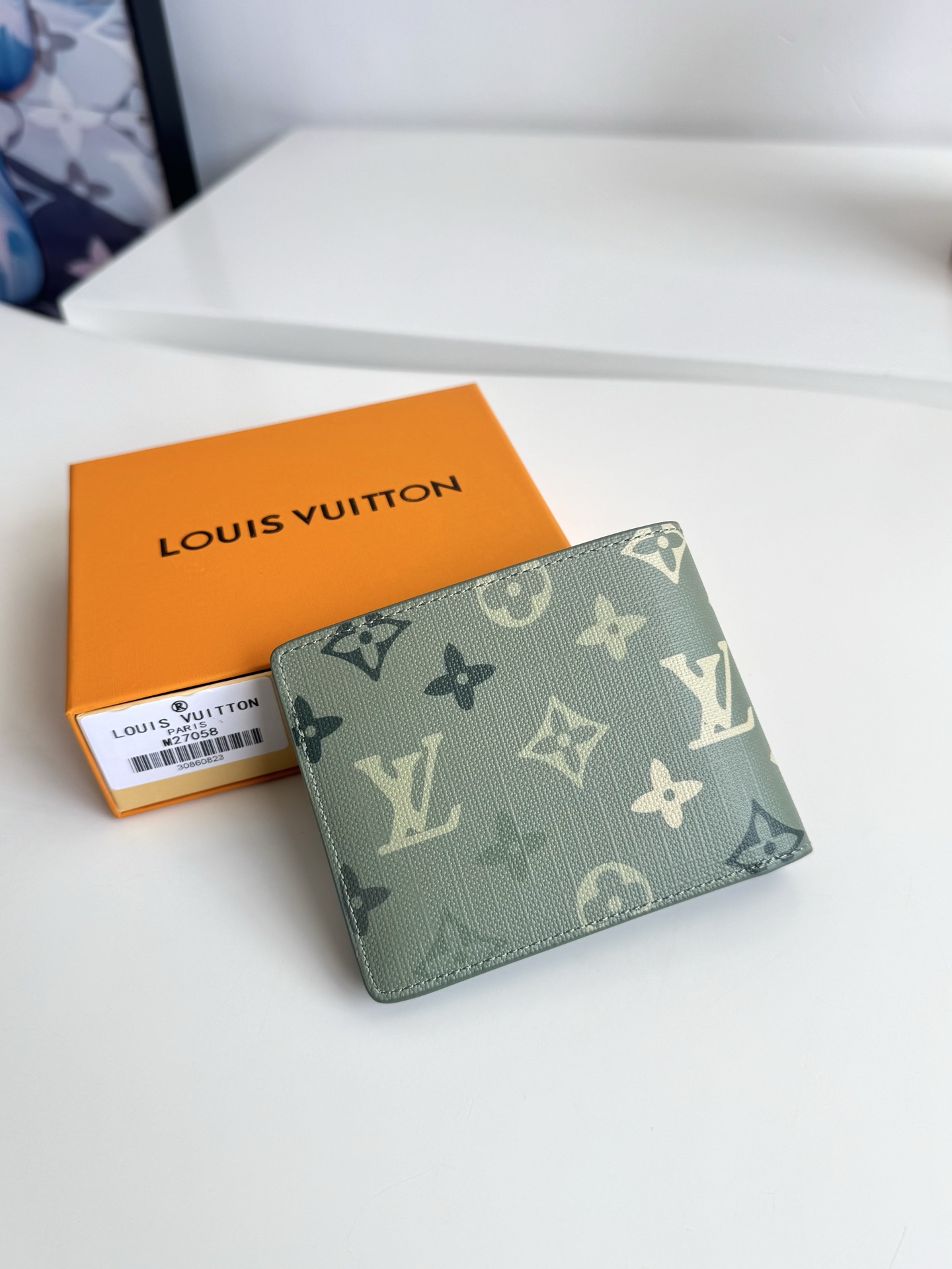 Louis Vuitton Basic Bag Canvas M-l-s