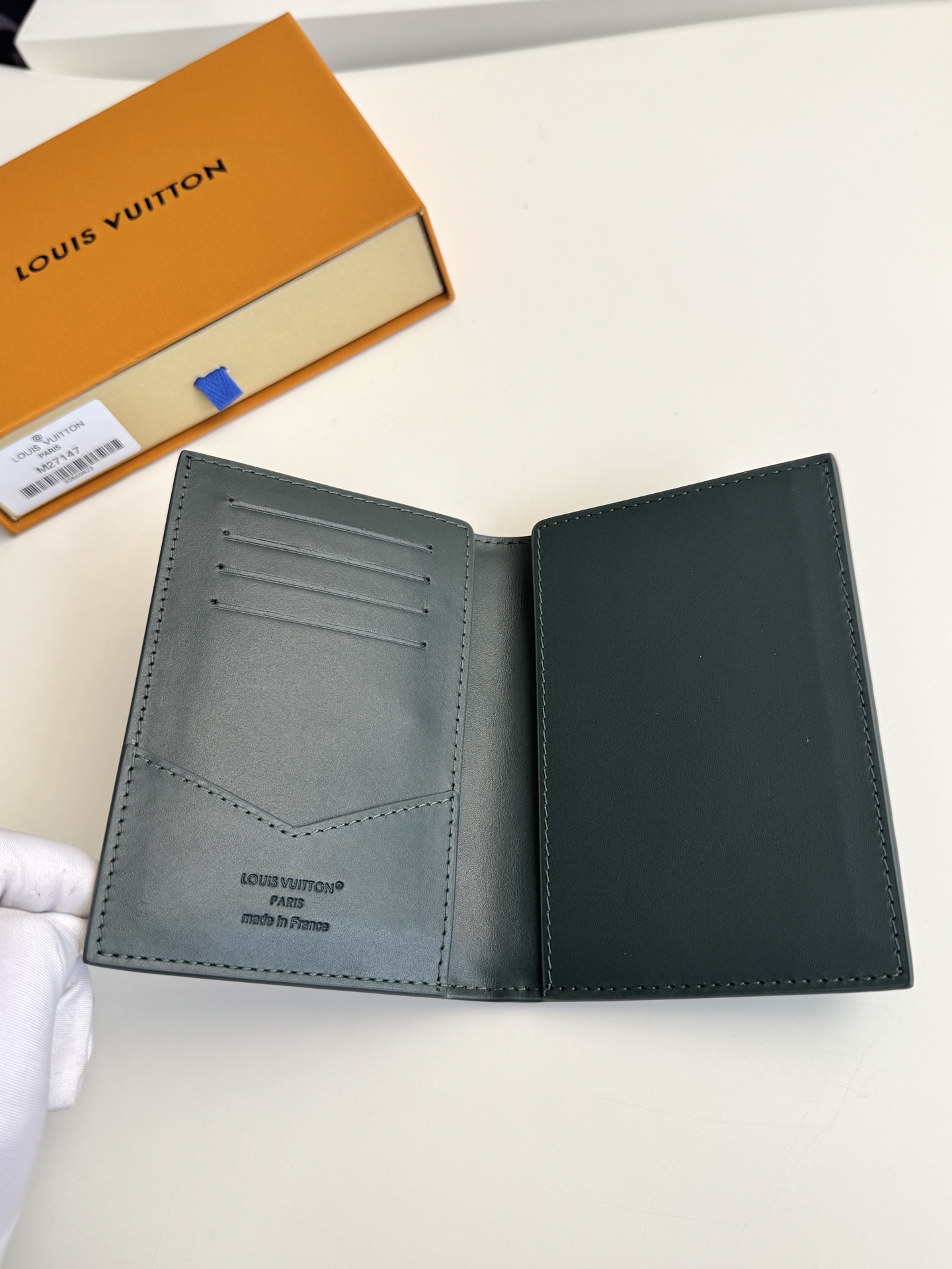 Louis Vuitton Basic Bag Cow Leather M-s