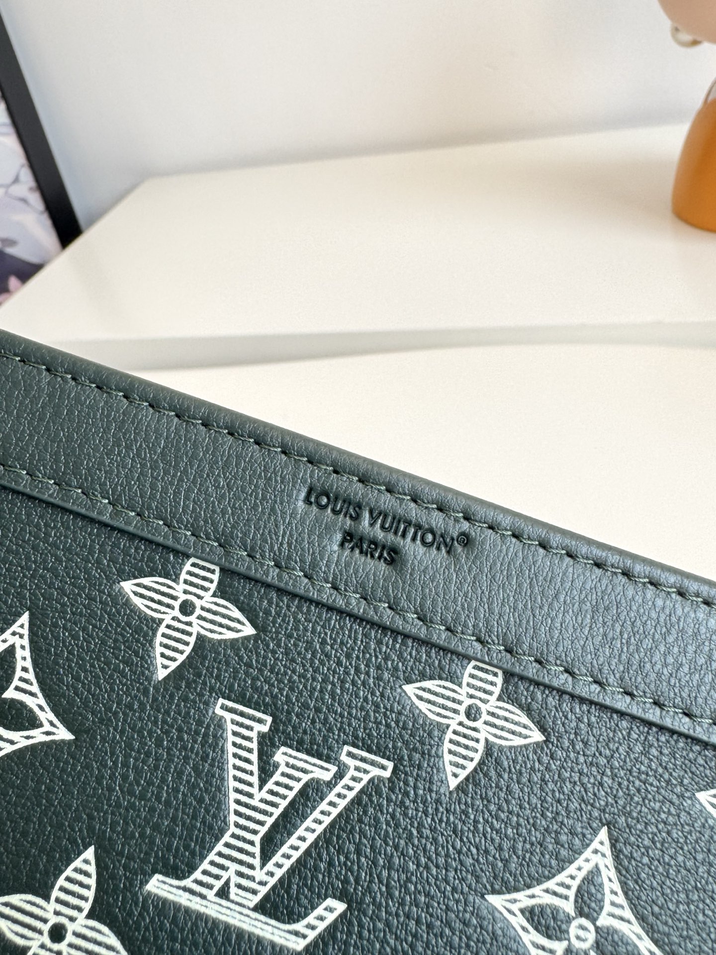 Louis Vuitton Basic Bag Cow Leather M-s