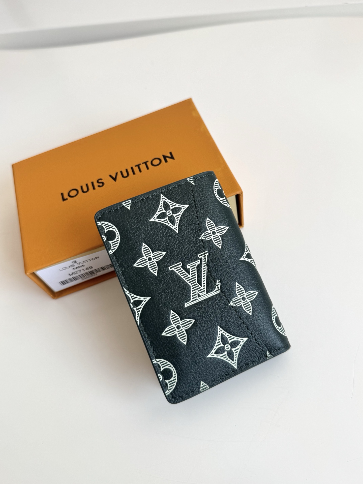 Louis Vuitton Basic Bag Cow Leather M-s