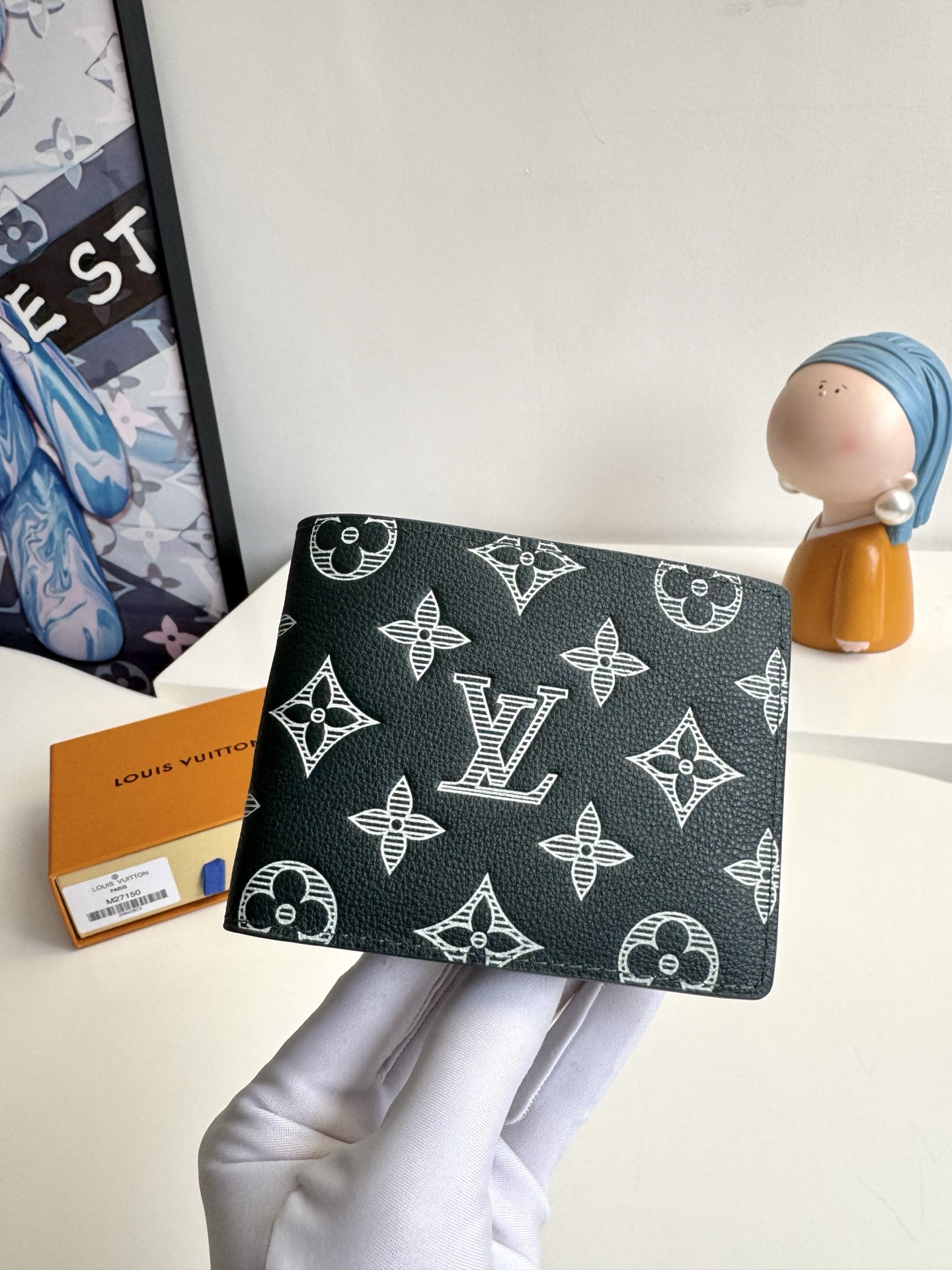 Louis Vuitton Basic Bag Cow Leather M-l-s