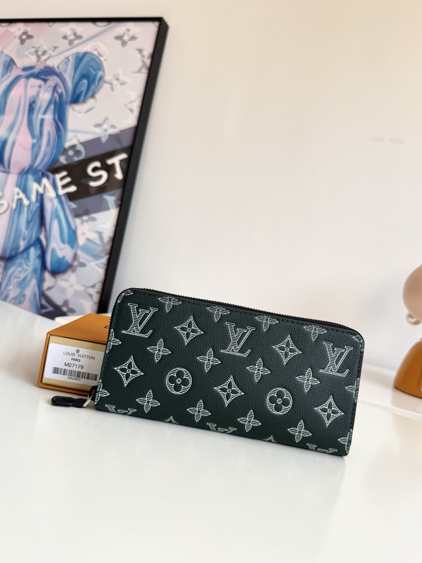 Louis Vuitton Basic Bag Cow Leather M-s